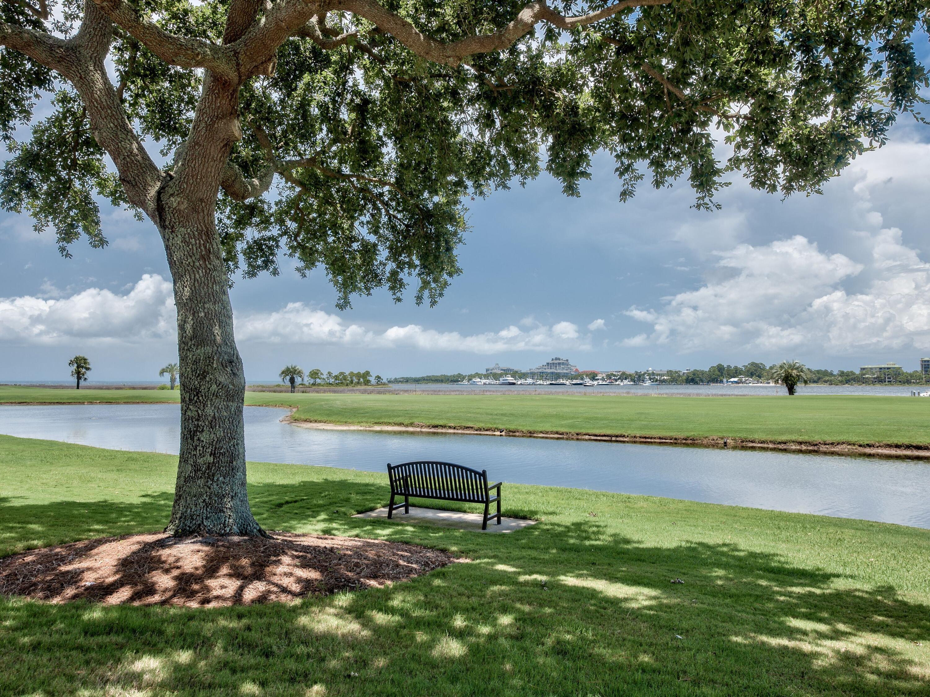 PLAYERS CLUB AT SANDESTIN - Residential