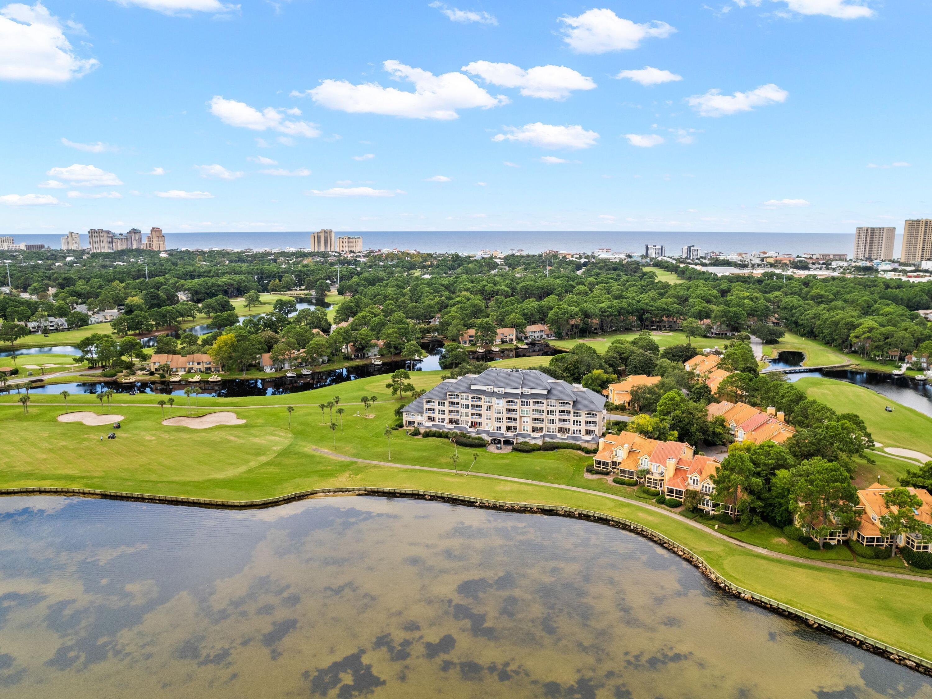 PLAYERS CLUB AT SANDESTIN - Residential
