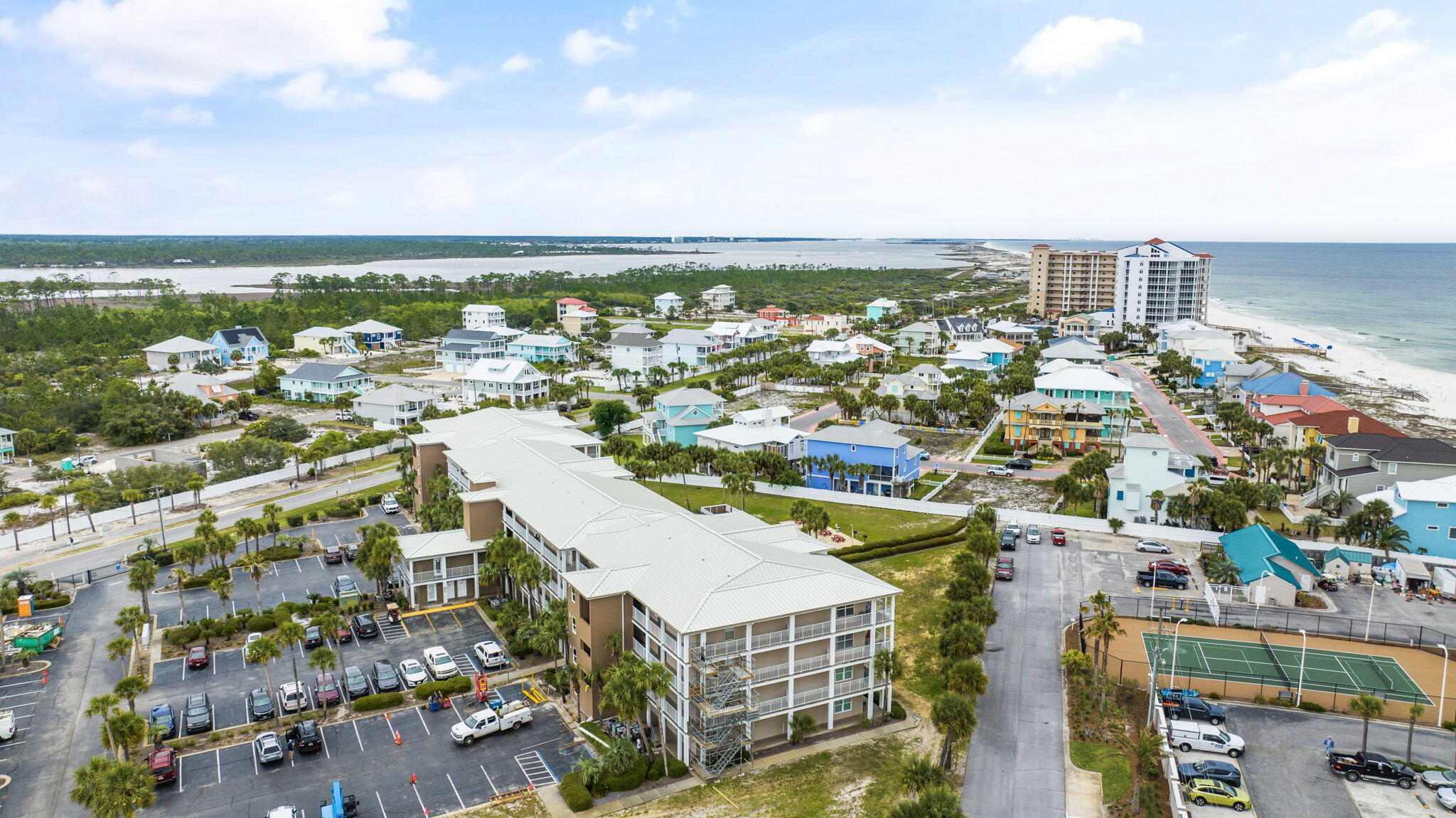 GRAND CARIBBEAN AT PERDIDO KEY - Residential