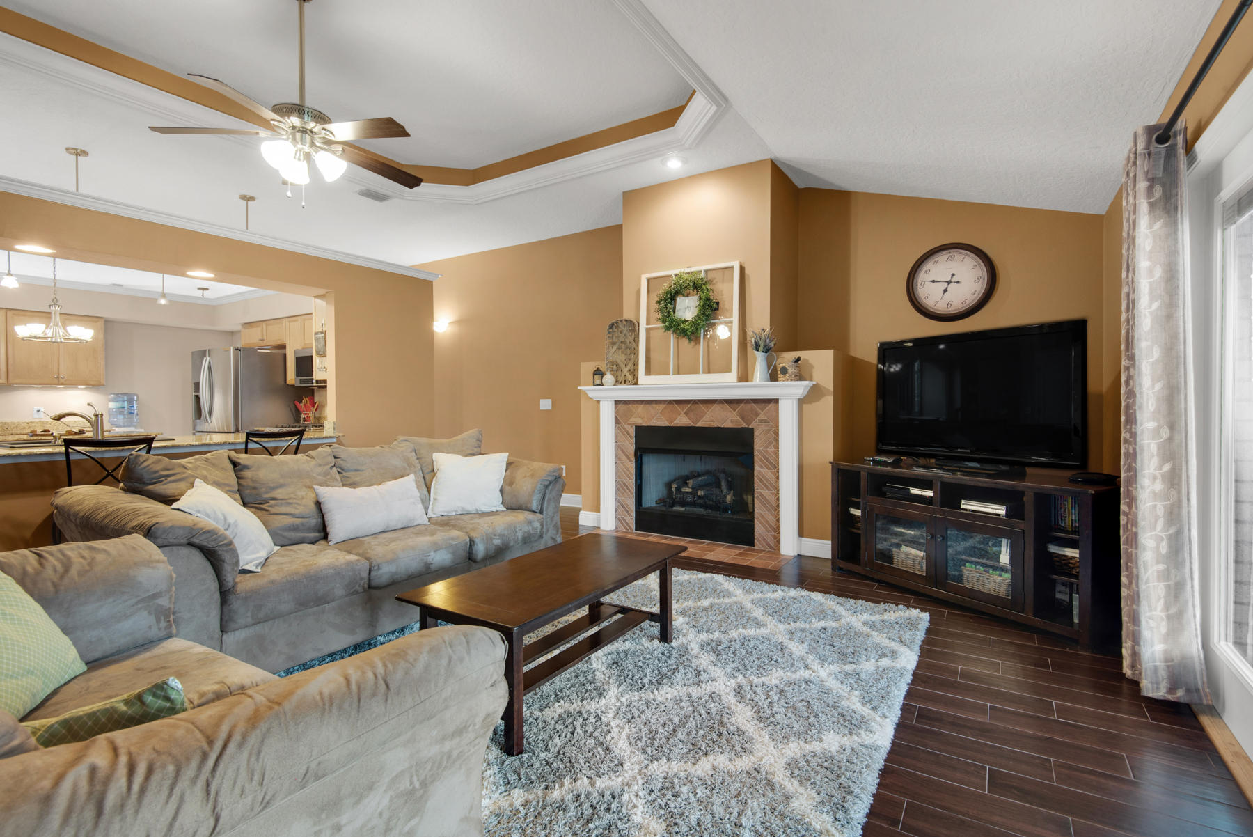 BRIDGEPORT COLONY - Residential