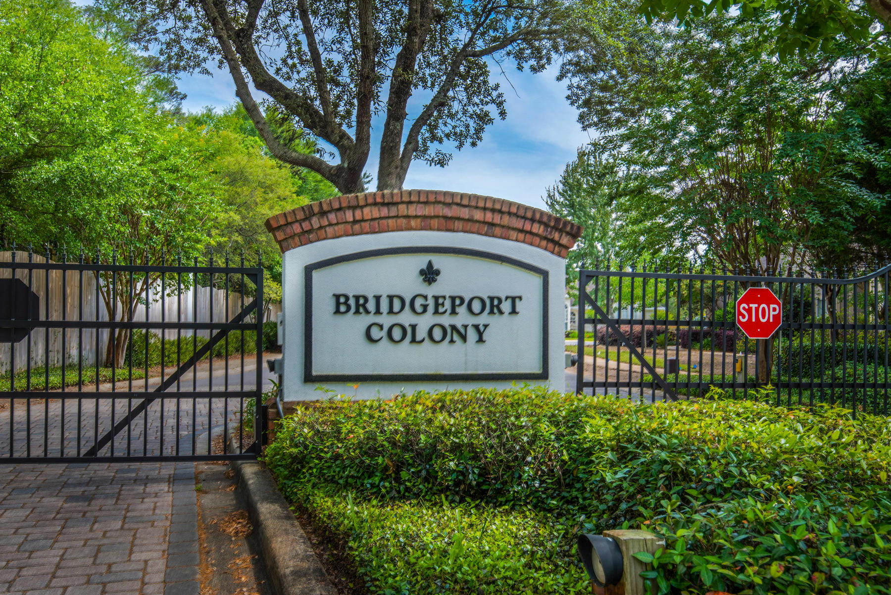 BRIDGEPORT COLONY - Residential