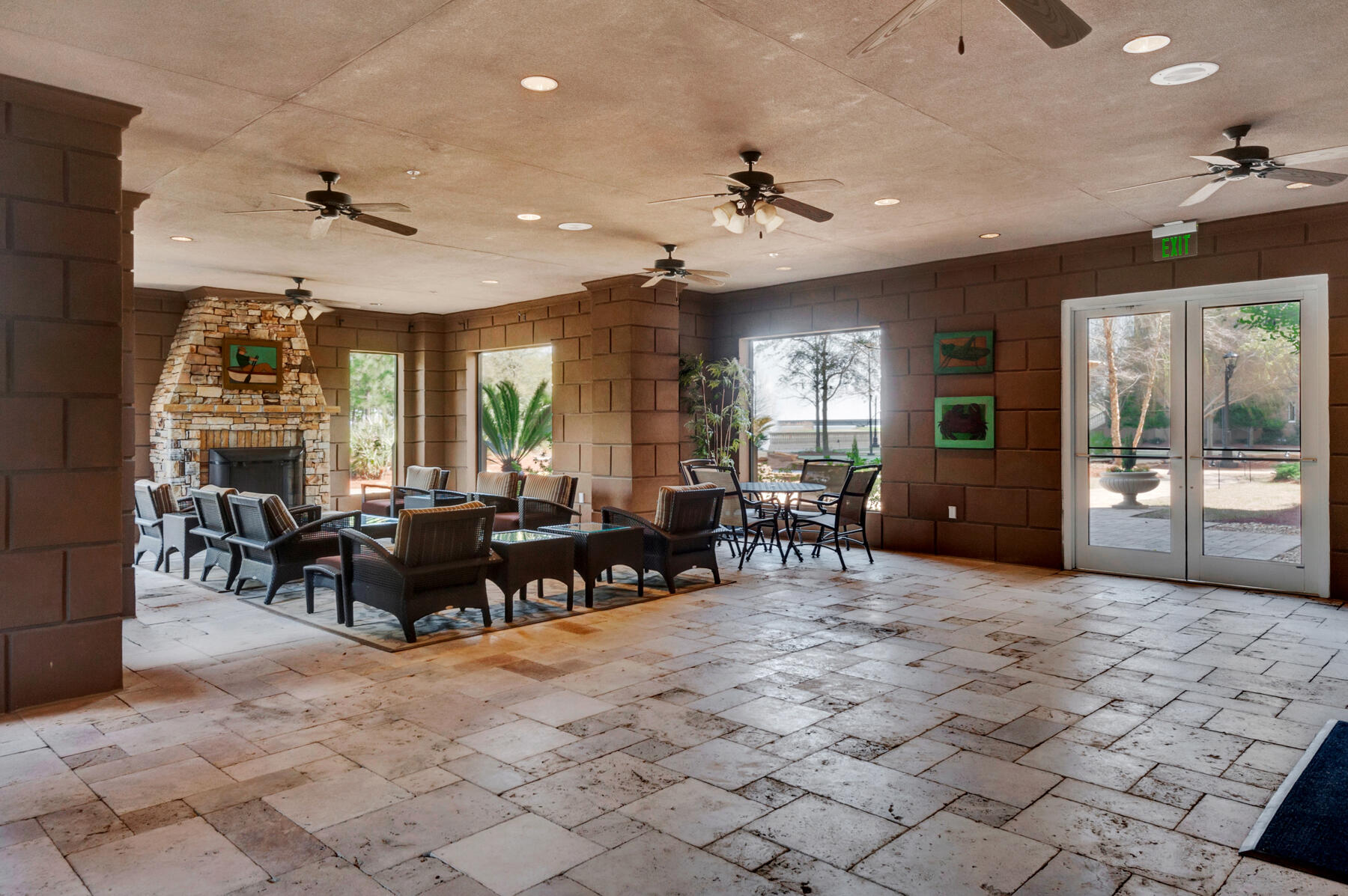 ONE WATER PLACE - Residential