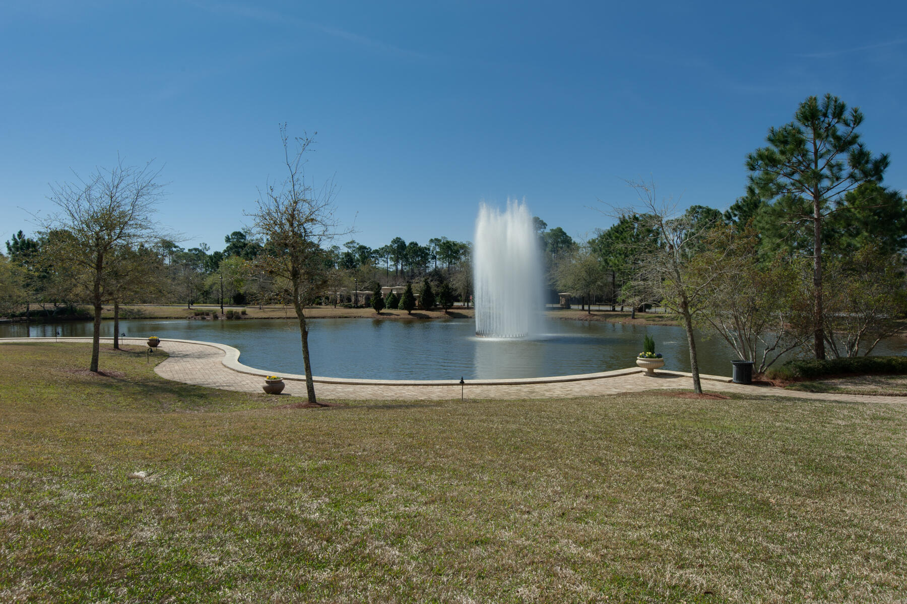 ONE WATER PLACE - Residential