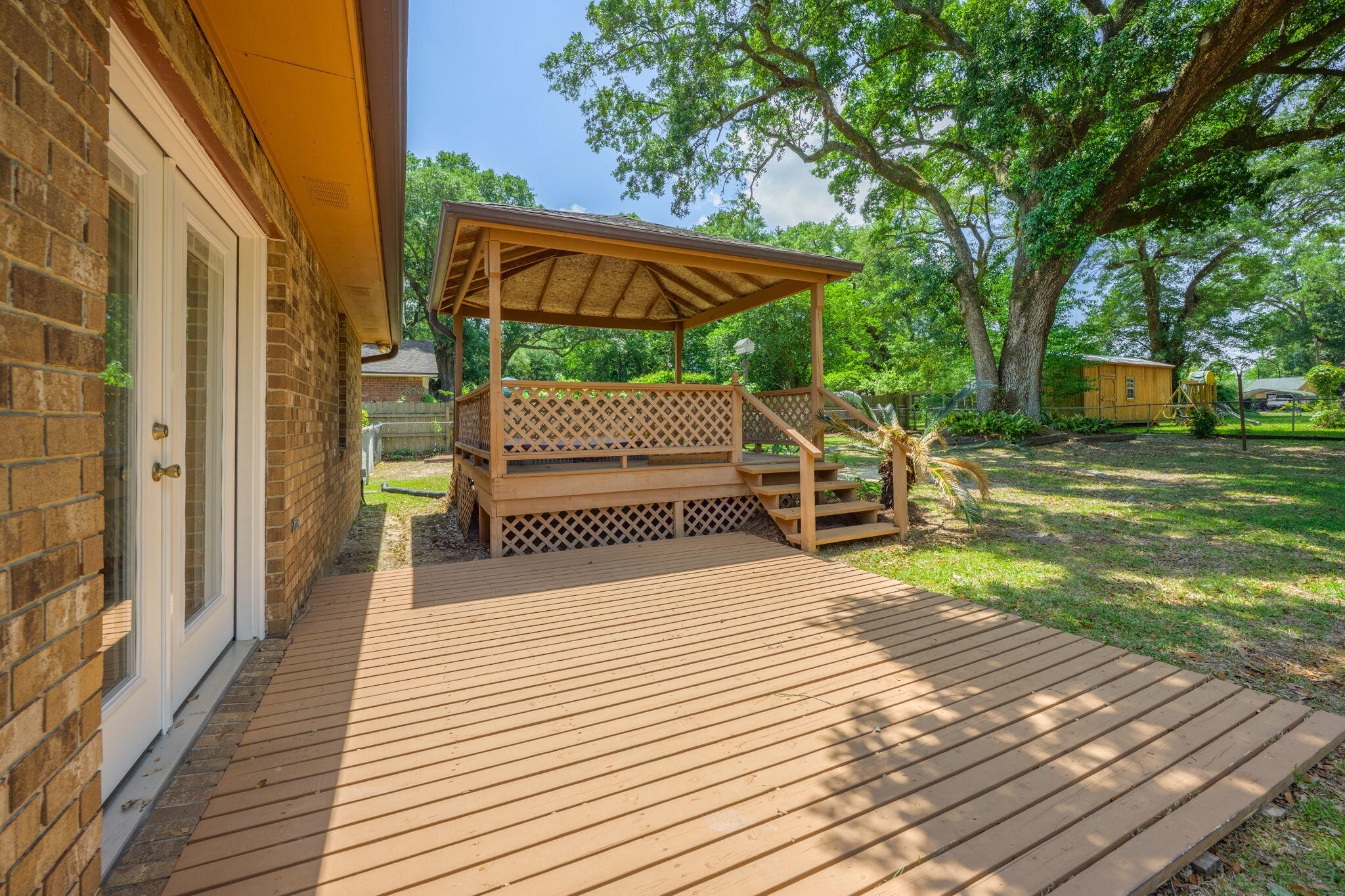 METRON ESTATES - Residential