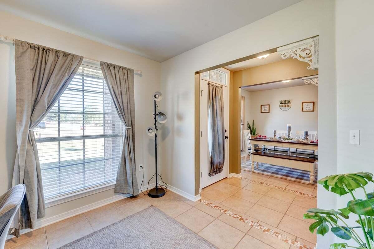 ALICIA PLACE - Residential