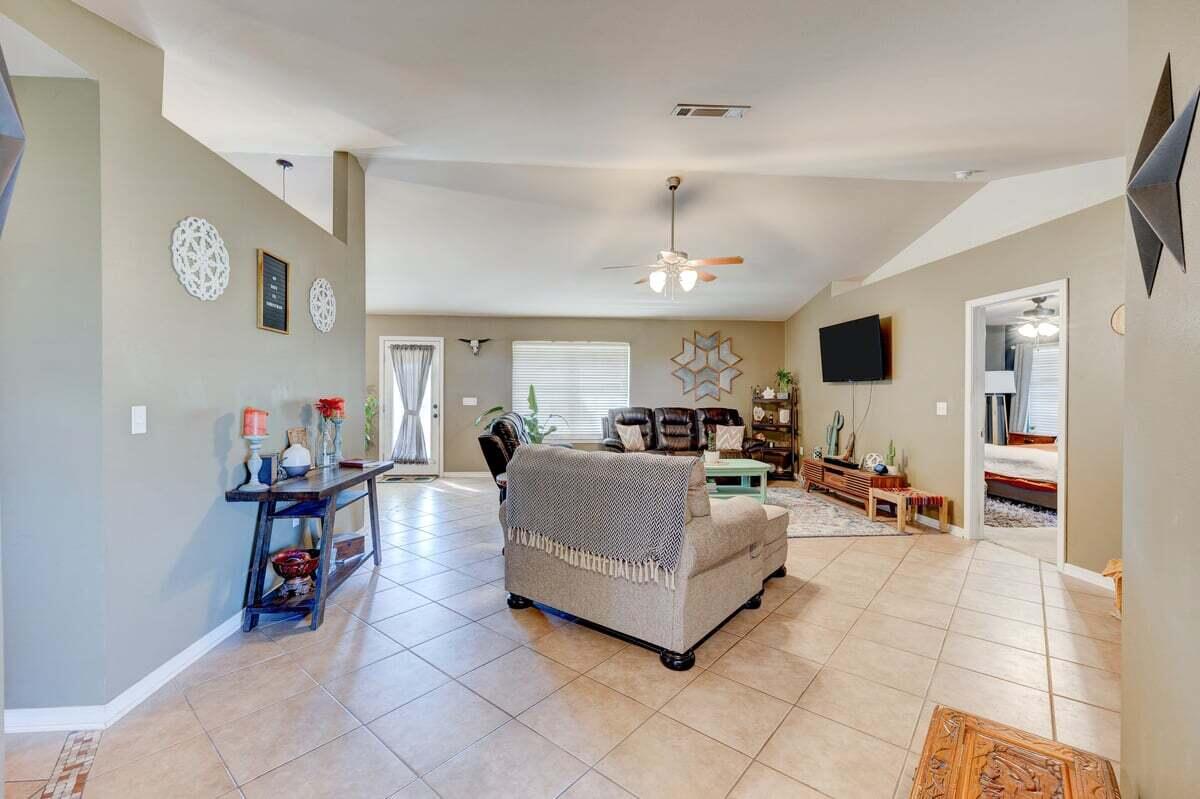 ALICIA PLACE - Residential