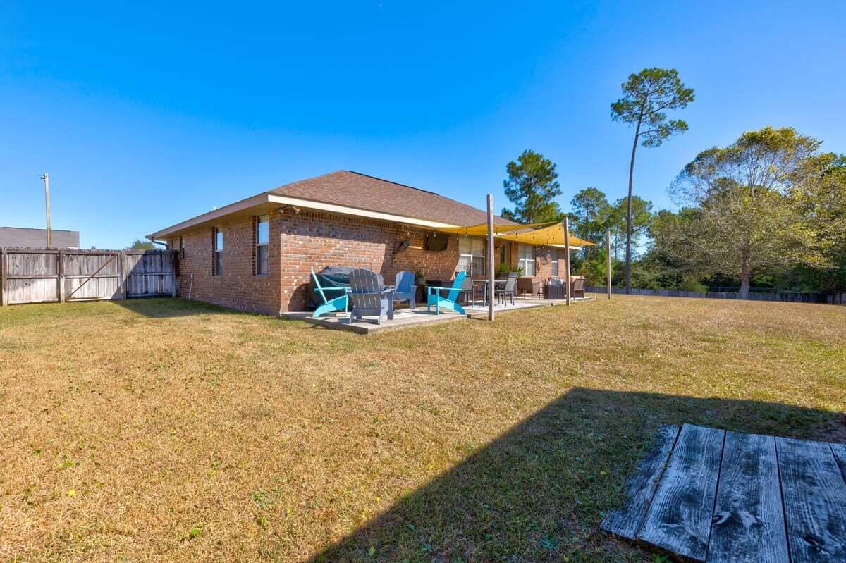 ALICIA PLACE - Residential