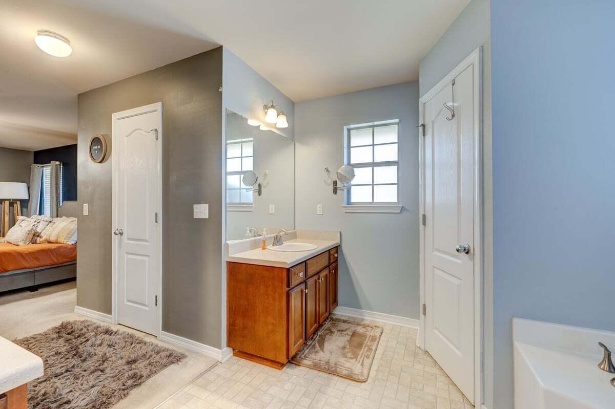 ALICIA PLACE - Residential