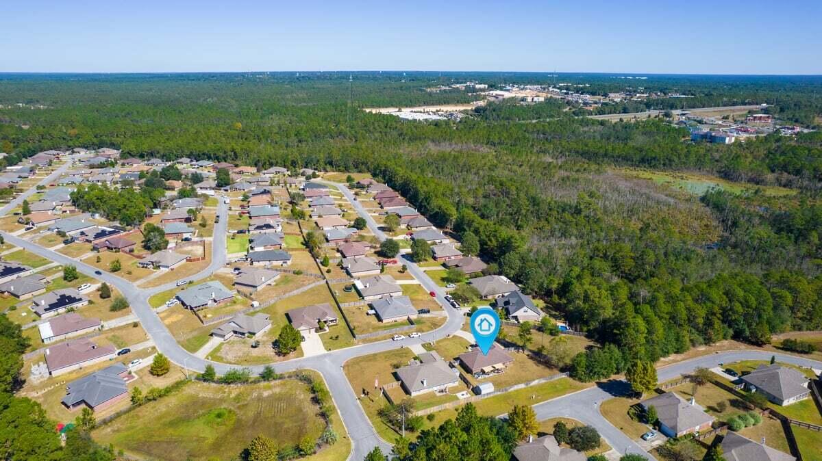 ALICIA PLACE - Residential