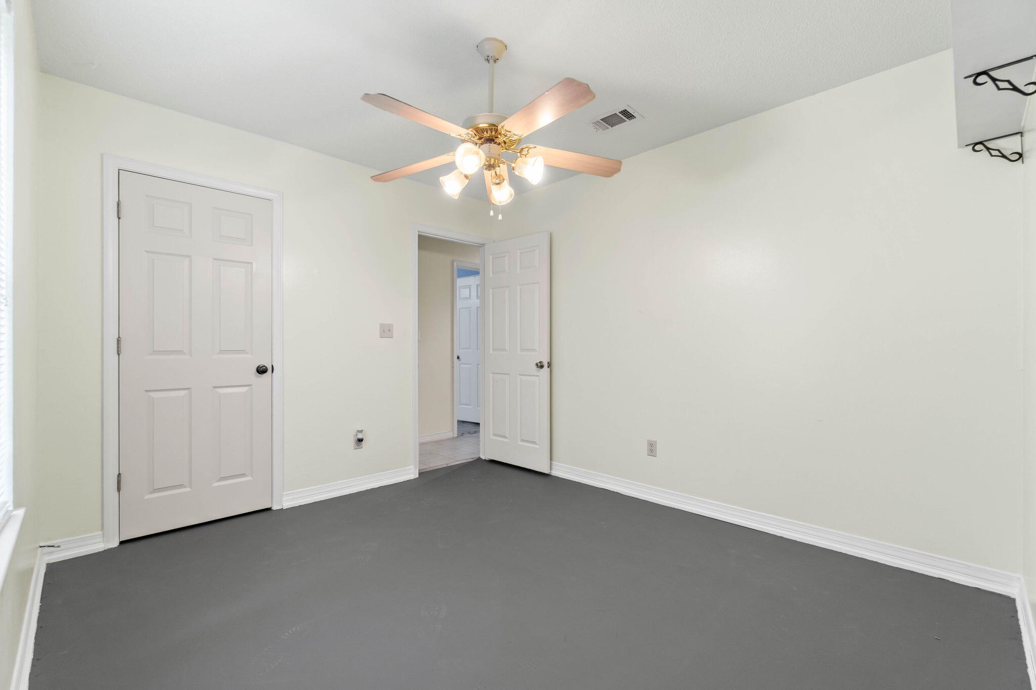 MISTY RIDGE ESTATES - Residential