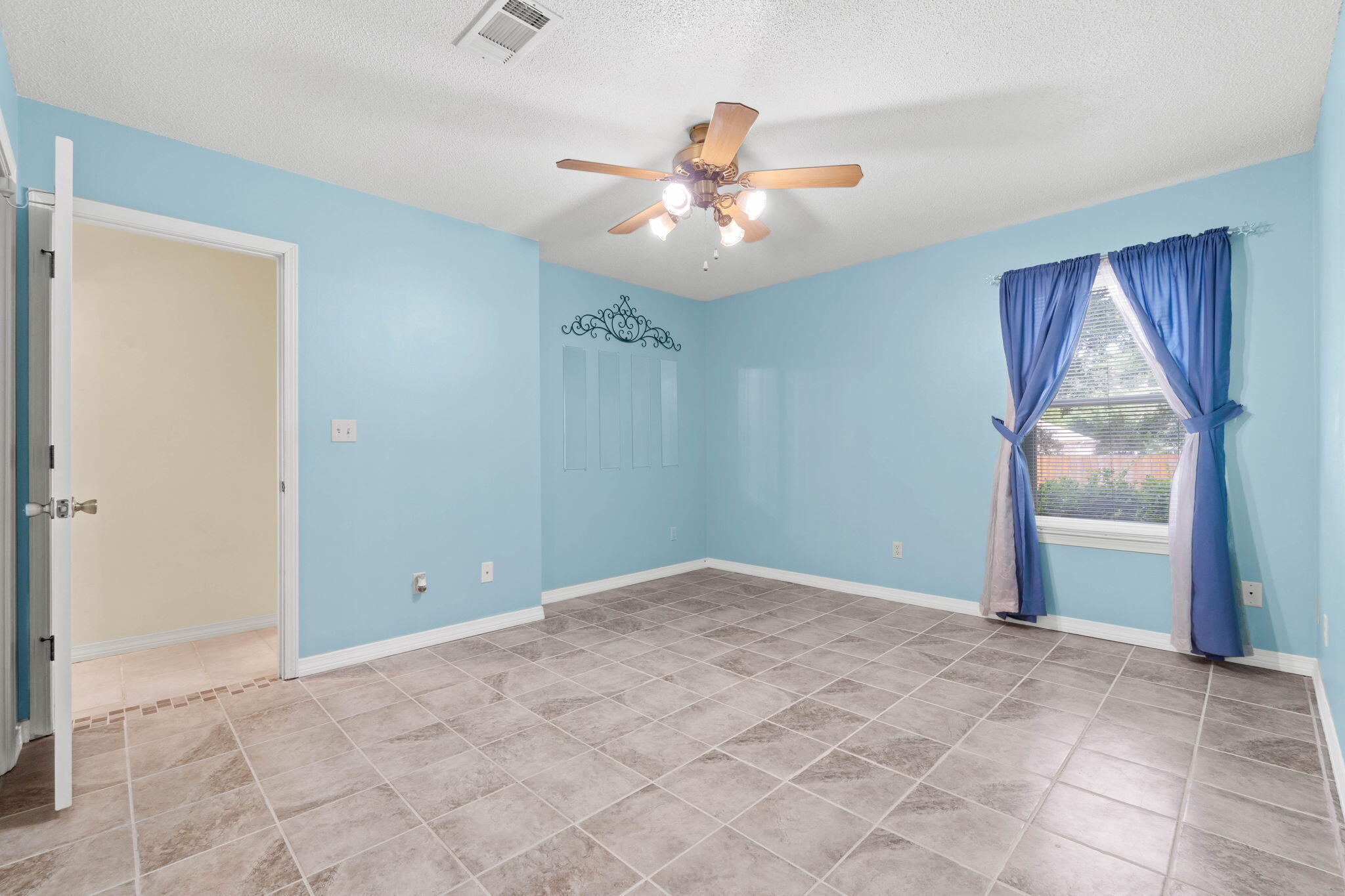 MISTY RIDGE ESTATES - Residential