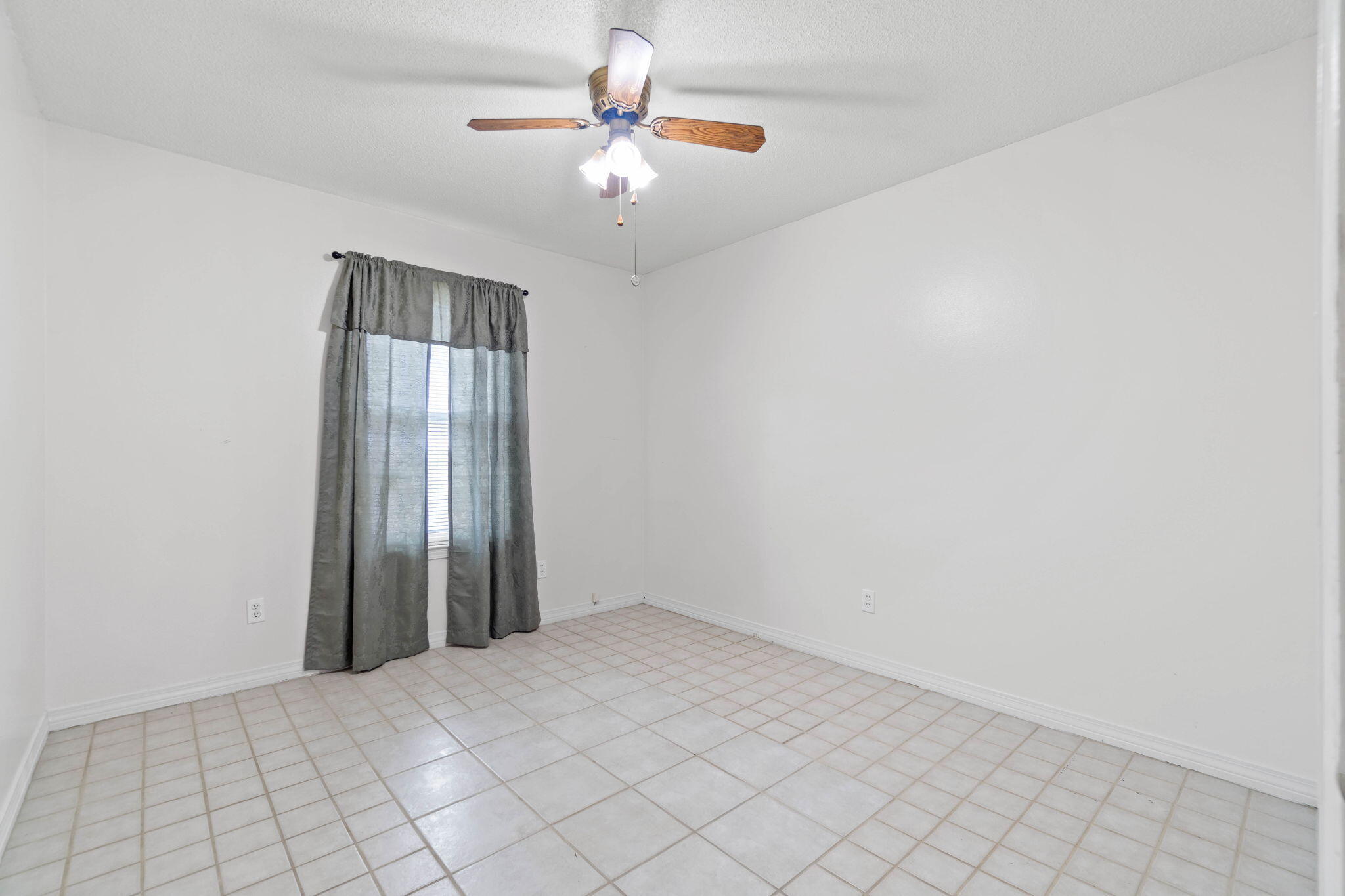 MISTY RIDGE ESTATES - Residential