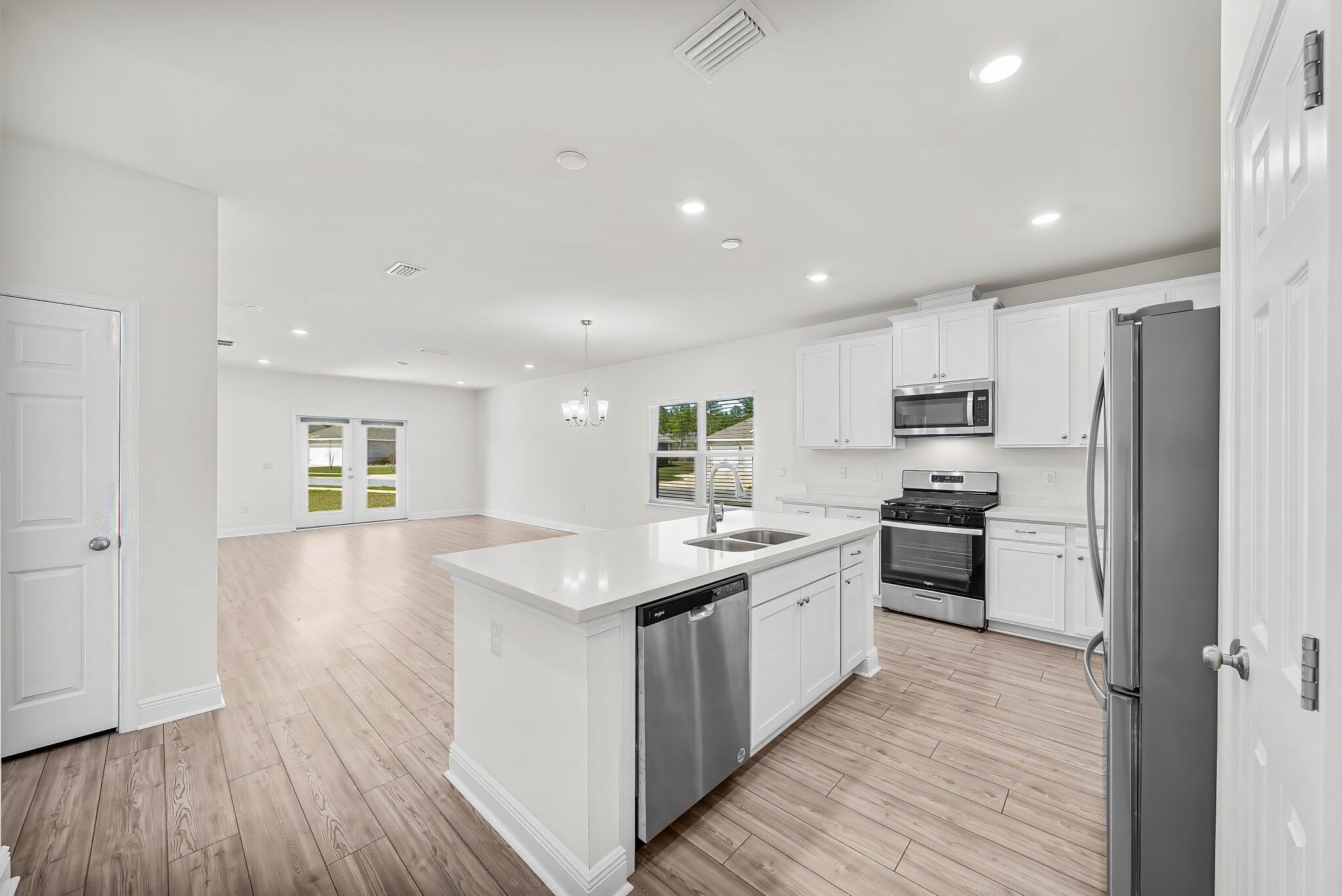 HAMMOCK BAY - Residential Lease