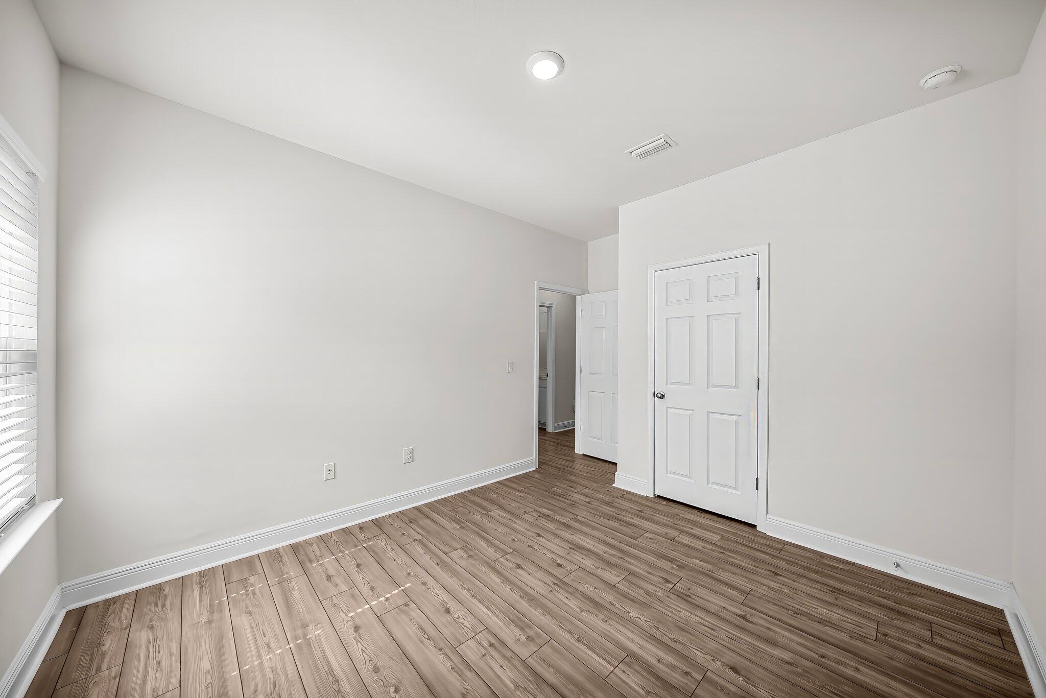 HAMMOCK BAY - Residential Lease