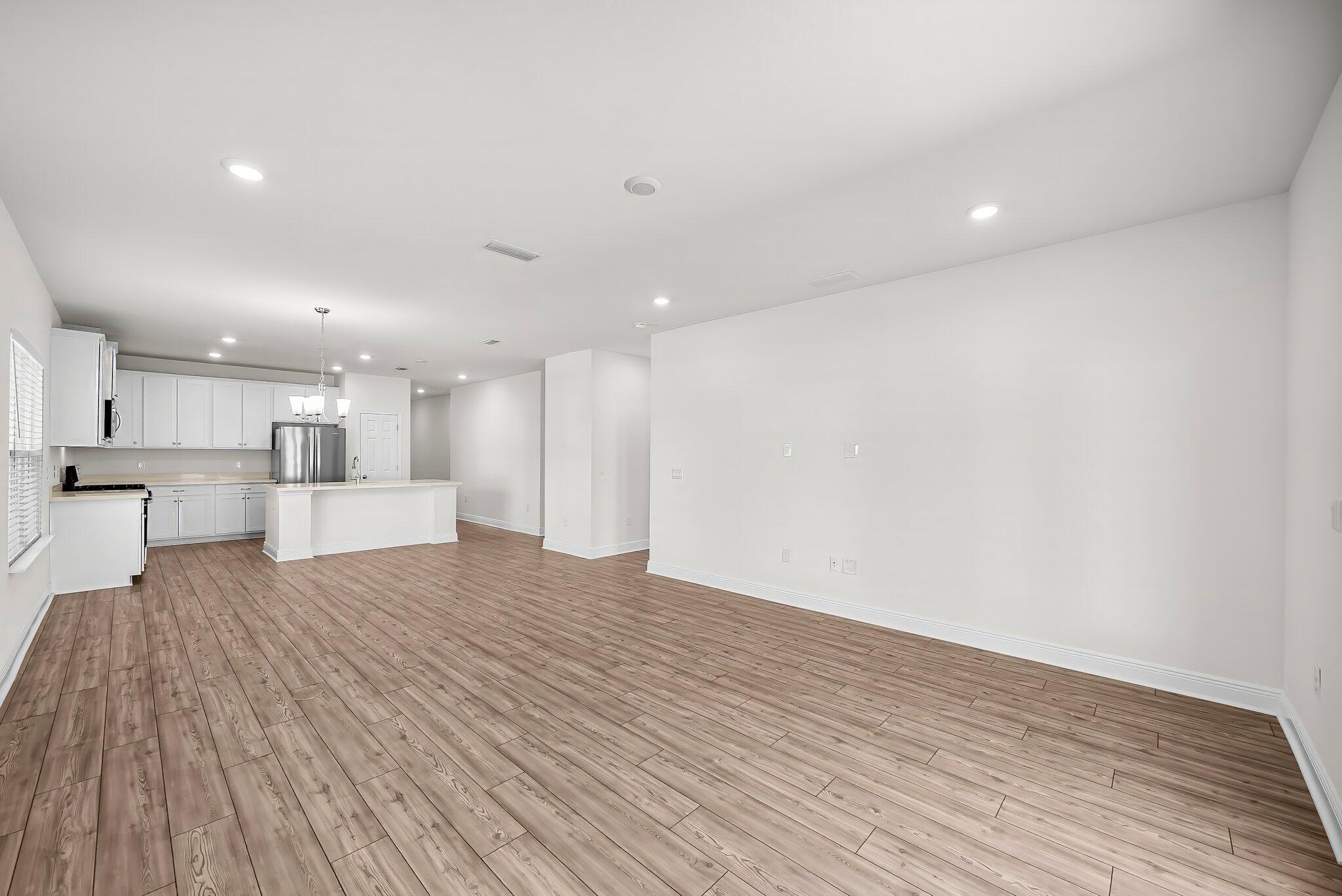 HAMMOCK BAY - Residential Lease