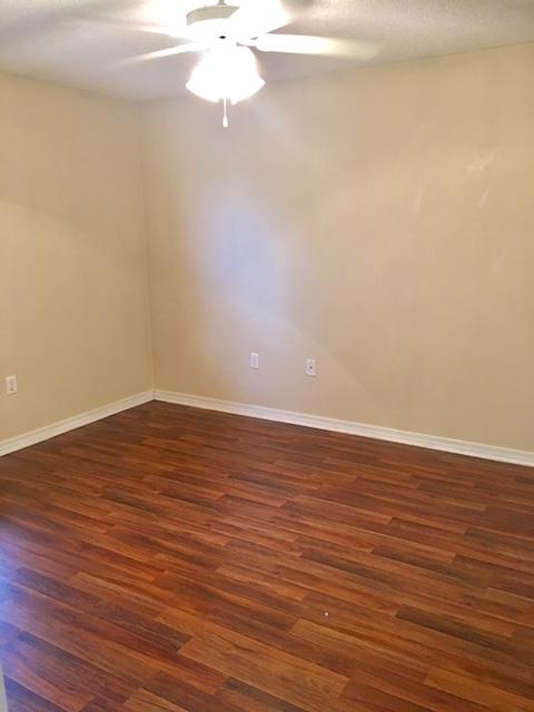 RIDGE CREST PH I - Residential