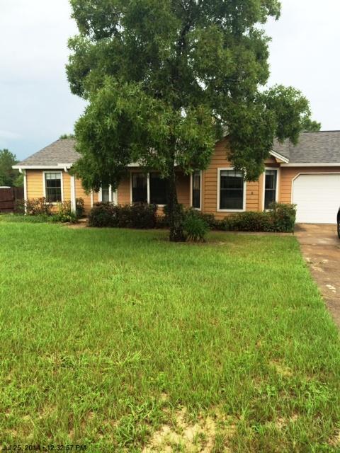 NICE STARTER HOME OPPORTUNITY OR EXCELLENT ADDITION TO YOUR INVESTMENT PORTFOLIO. 3 BEDROOM, 2 FULL BATH HOME CENTRALLY LOCATED IN SOUTH CRESTVIEW...JUST A SKIP TO EGLIN, DUKE FIELD & 7TH GROUPS BASES. HOME IS BEING SOLD AS IS AND IS BEING OFFERED THROUGH ONLINE AUCTION @ WWW.HOMESEARCH.COM. PREQUALIFICATION THROUGH GREENLIGHT LOANS IS REQUIRED AS WELL AS PROOF OF FUNDS FOR CASH OFFERS.