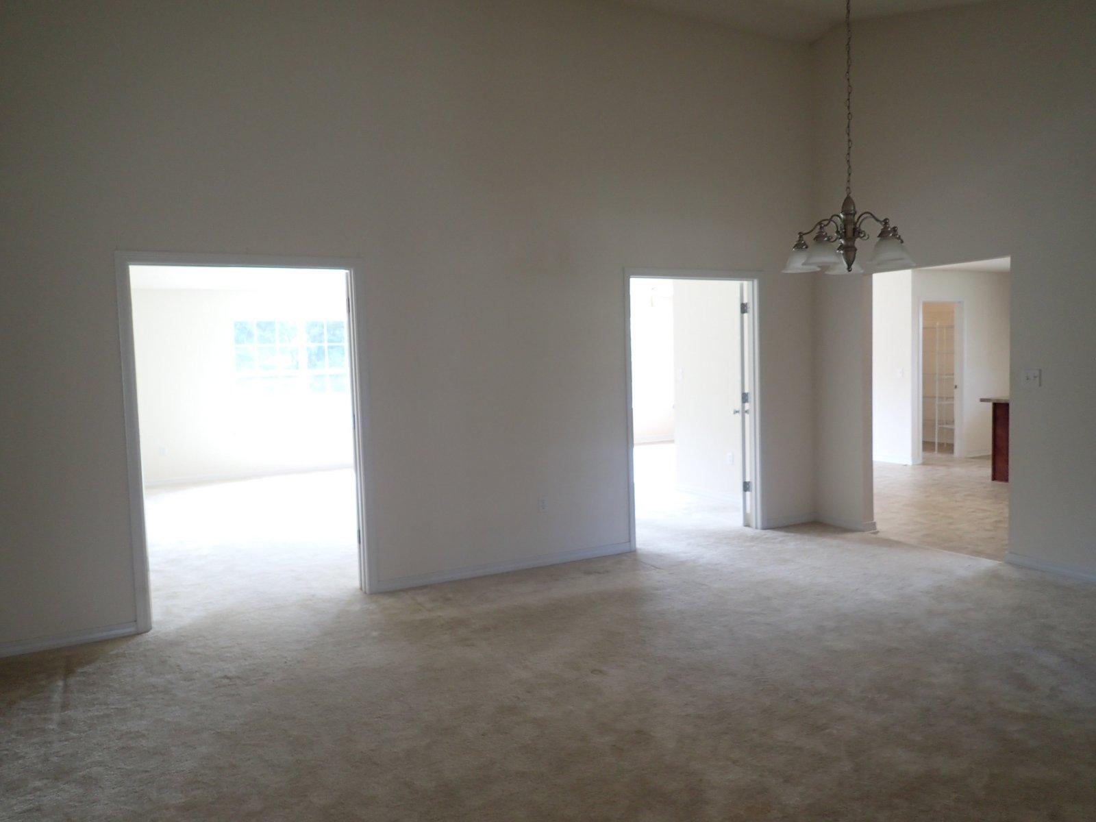 SILVER CREEK ESTATES - Residential