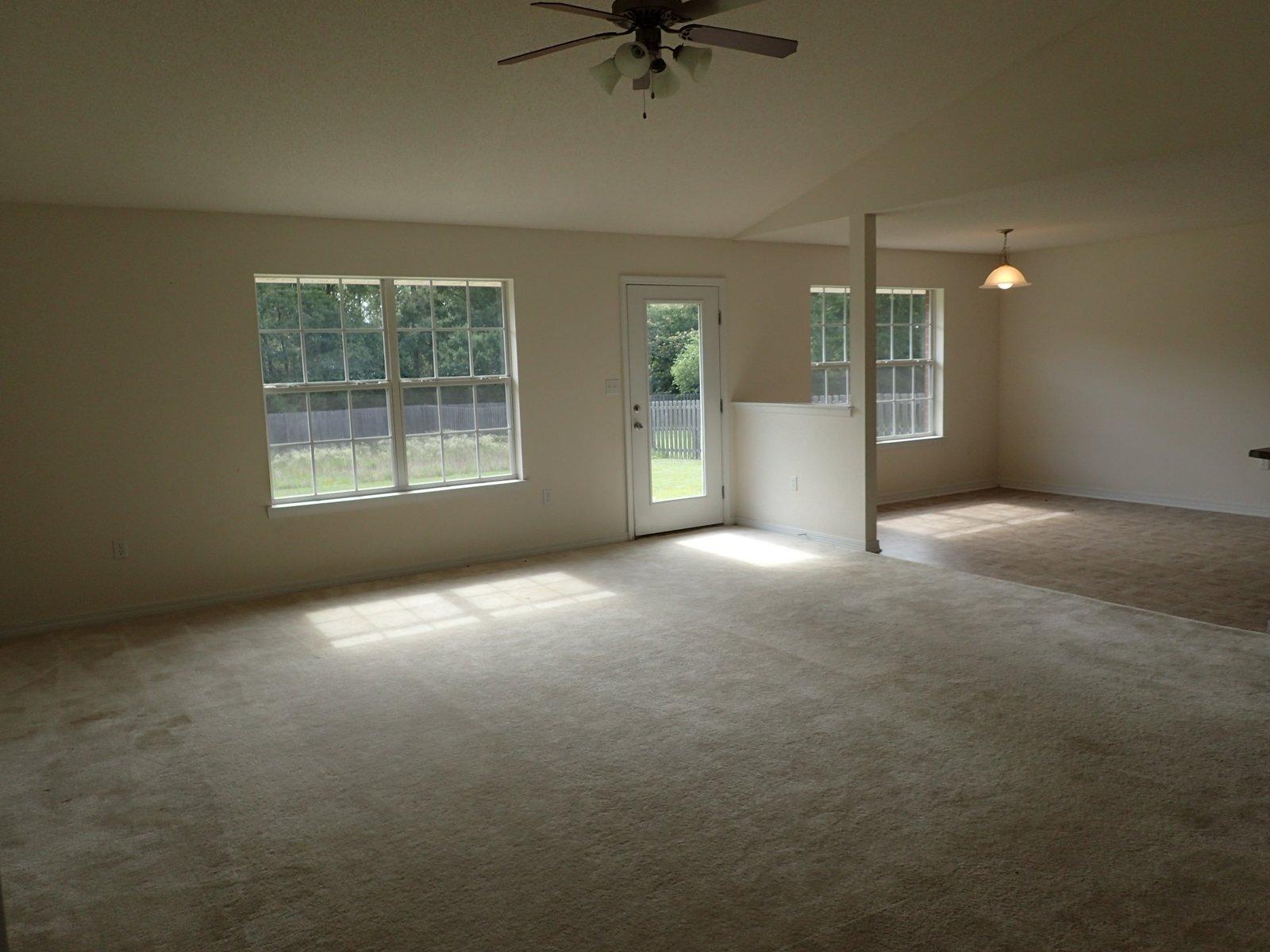 SILVER CREEK ESTATES - Residential