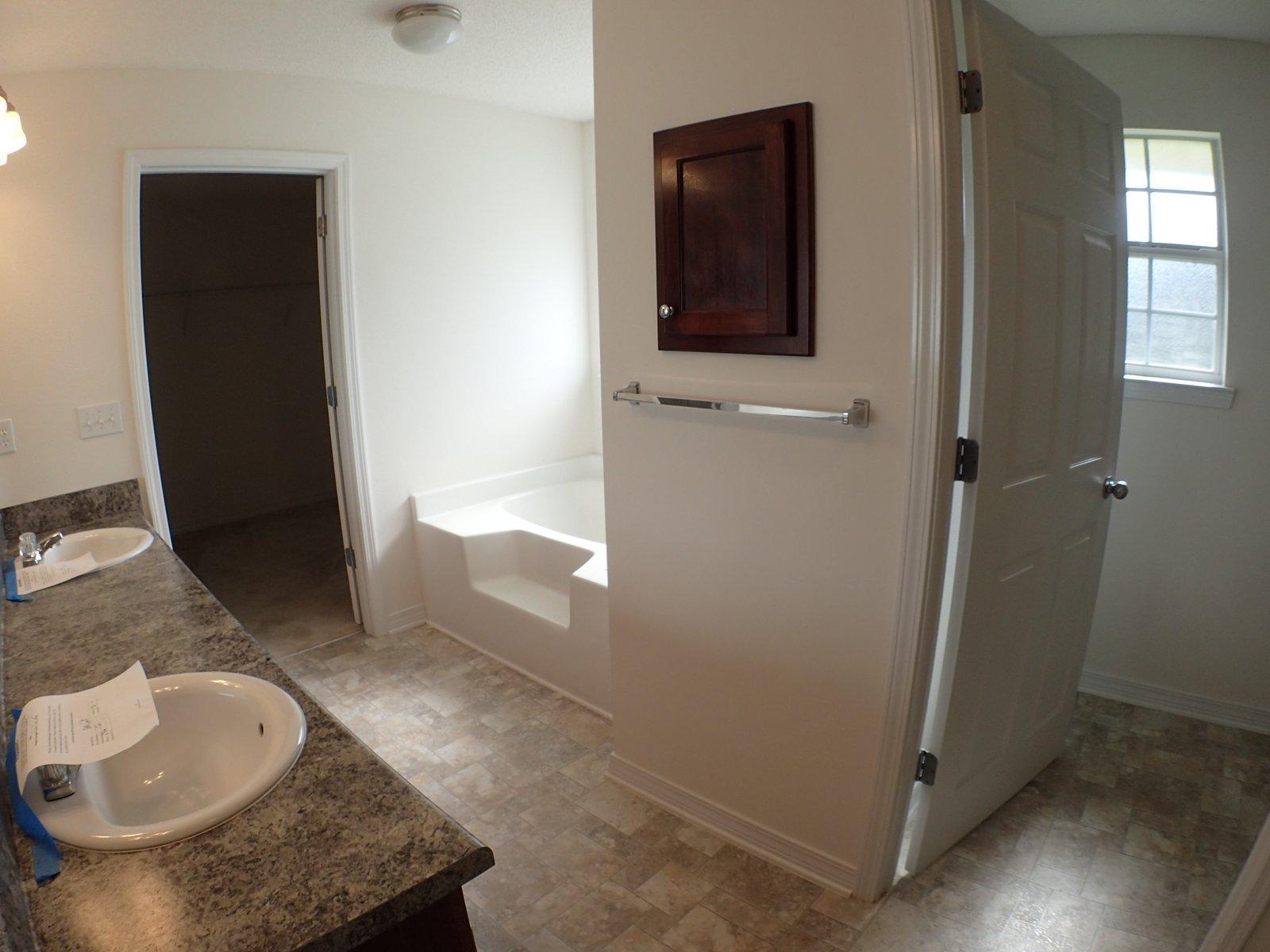 SILVER CREEK ESTATES - Residential