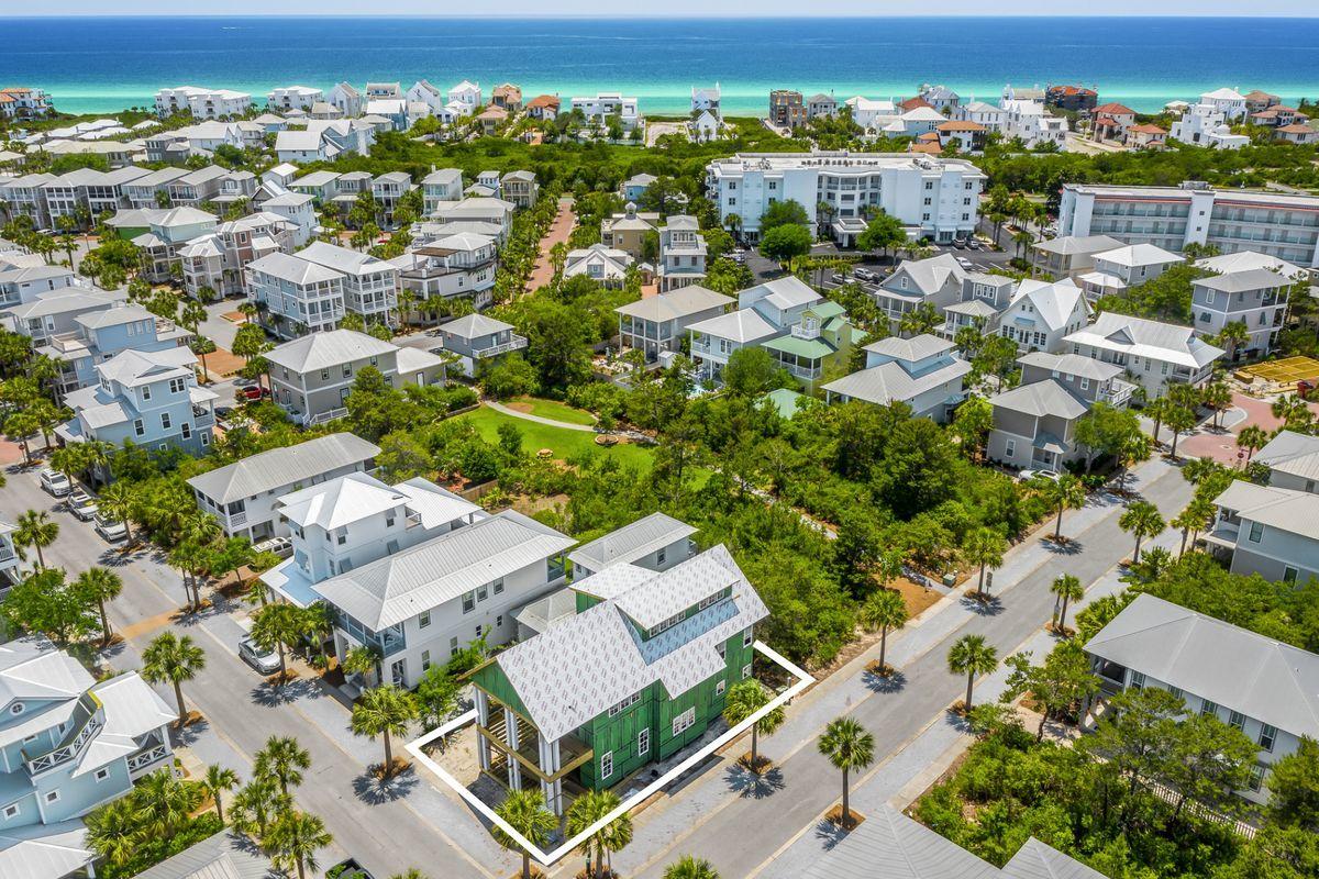 BRAND NEW CONSTRUCTION IN SEACREST BEACH!This new construction 3000 sq ft +/- home set to be complete in fall 2021 features 5bedrooms (1 is a bunk room), 4.5 baths, multiple sitting and flex areas and a beautifulchef's kitchen making it perfect for both everyday beach living and entertaining. Thethoughtful design by Architect Greg Jazayeri makes the perfect home for either an enduser or someone looking for an investment opportunity. Built by Ryan Harp construction,a builder known for his attention to detail, you are sure to notice the quality ofcraftsmanship throughout. Other notable features include 2 ensuite primary bedrooms(one on the first floor with walk in shower and the second upstairs with large soaking tubexpansive porch directly off the bedroom), ample closet/