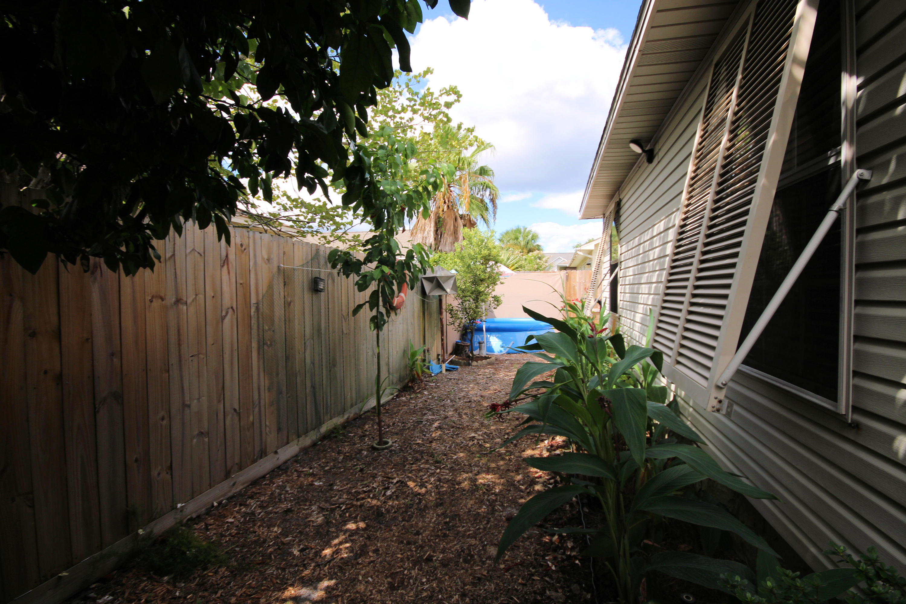 COVENTRY CORNERS - Residential