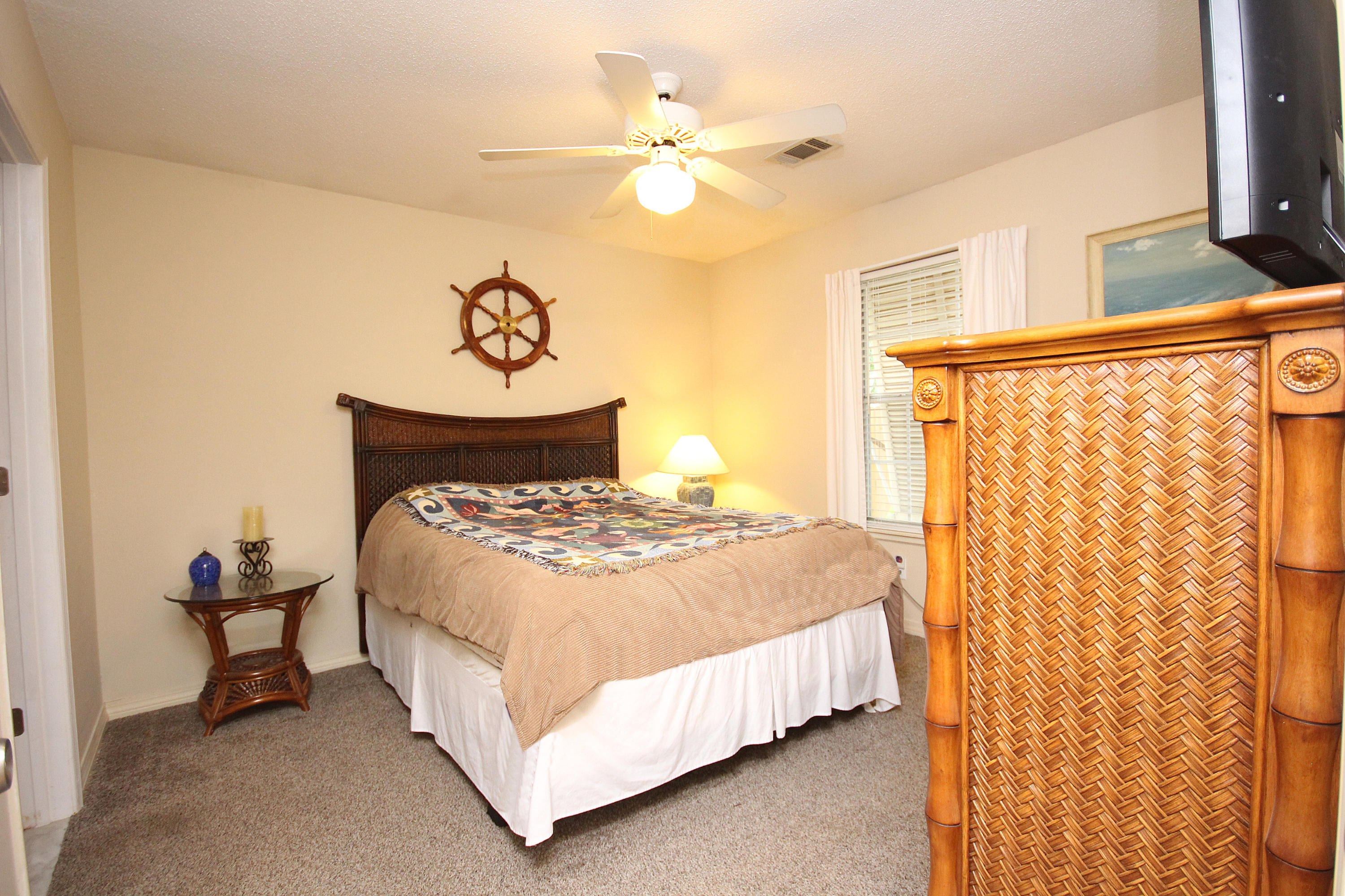 COVENTRY CORNERS - Residential