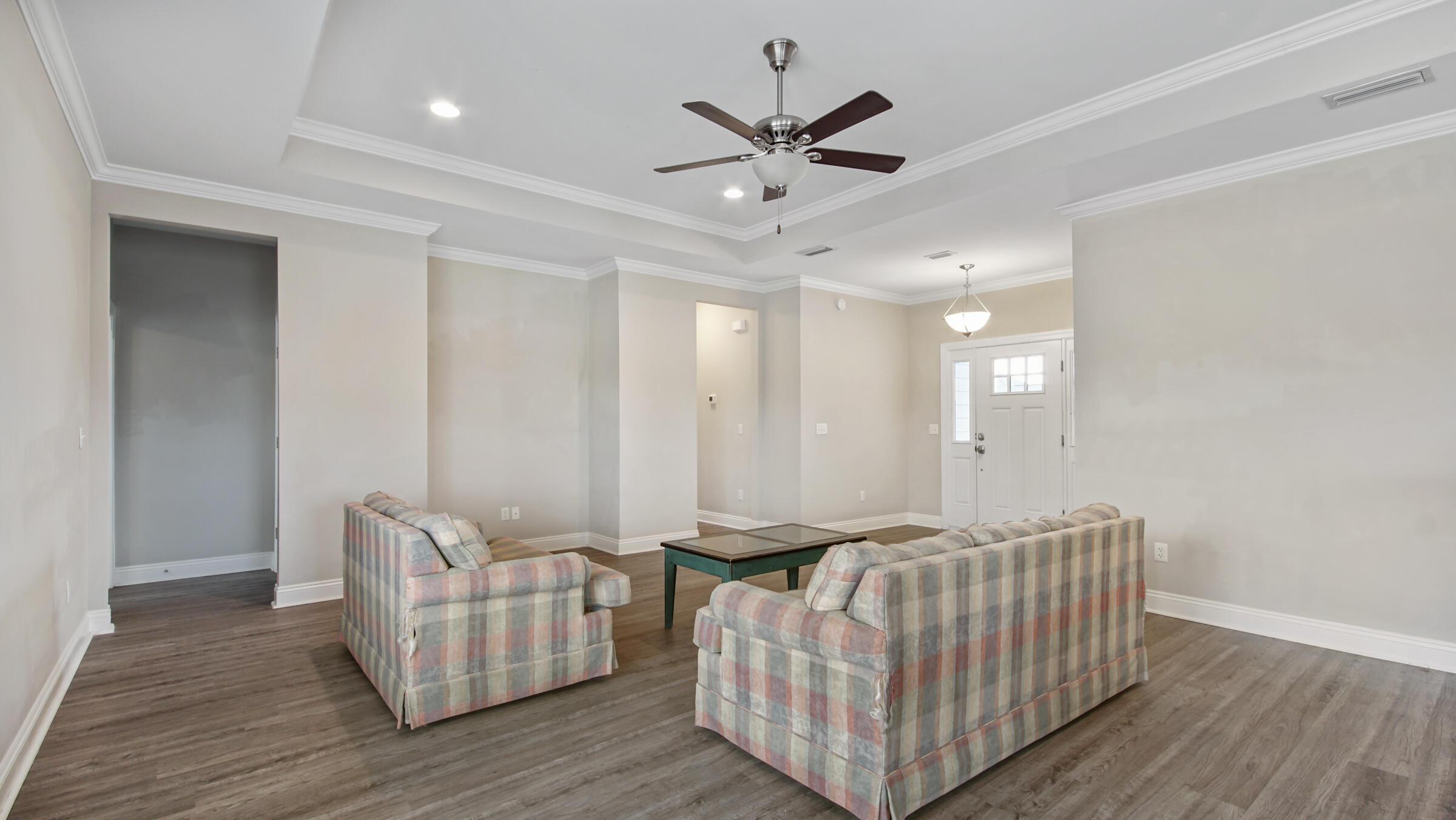 CROSS CREEK - Residential