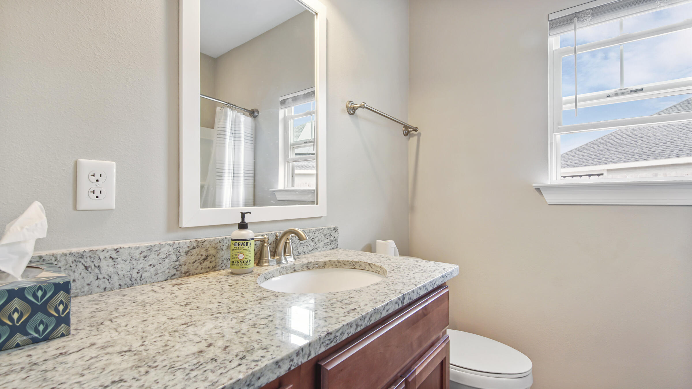 CROSS CREEK - Residential