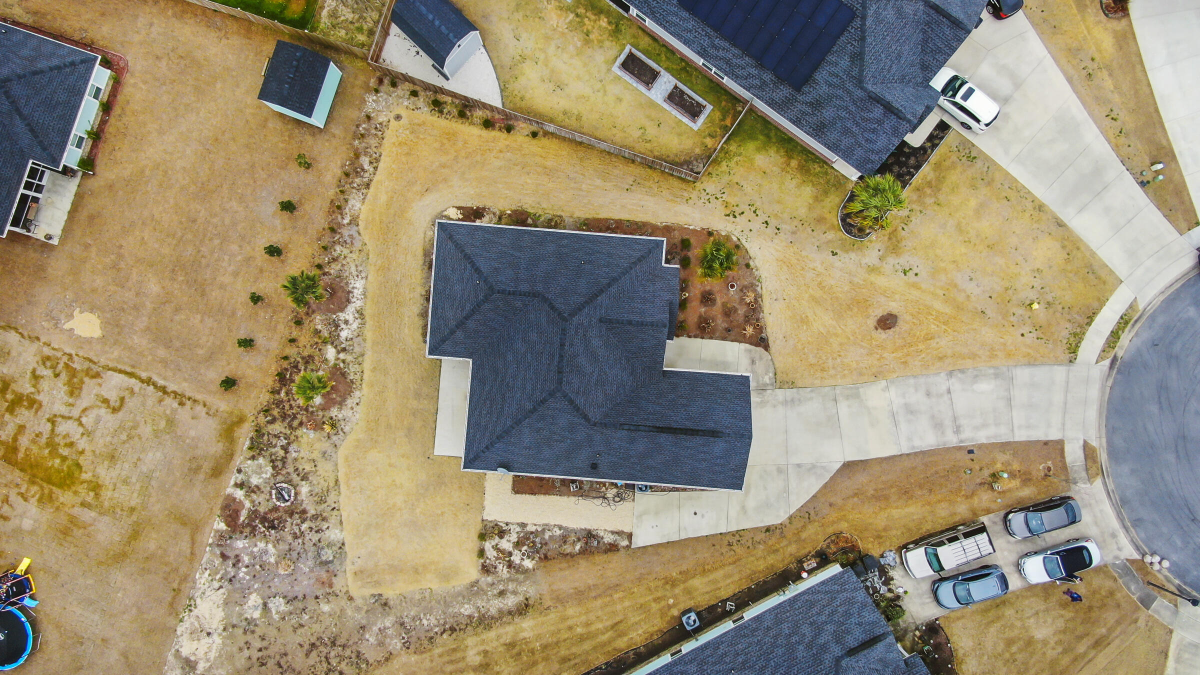 CROSS CREEK - Residential