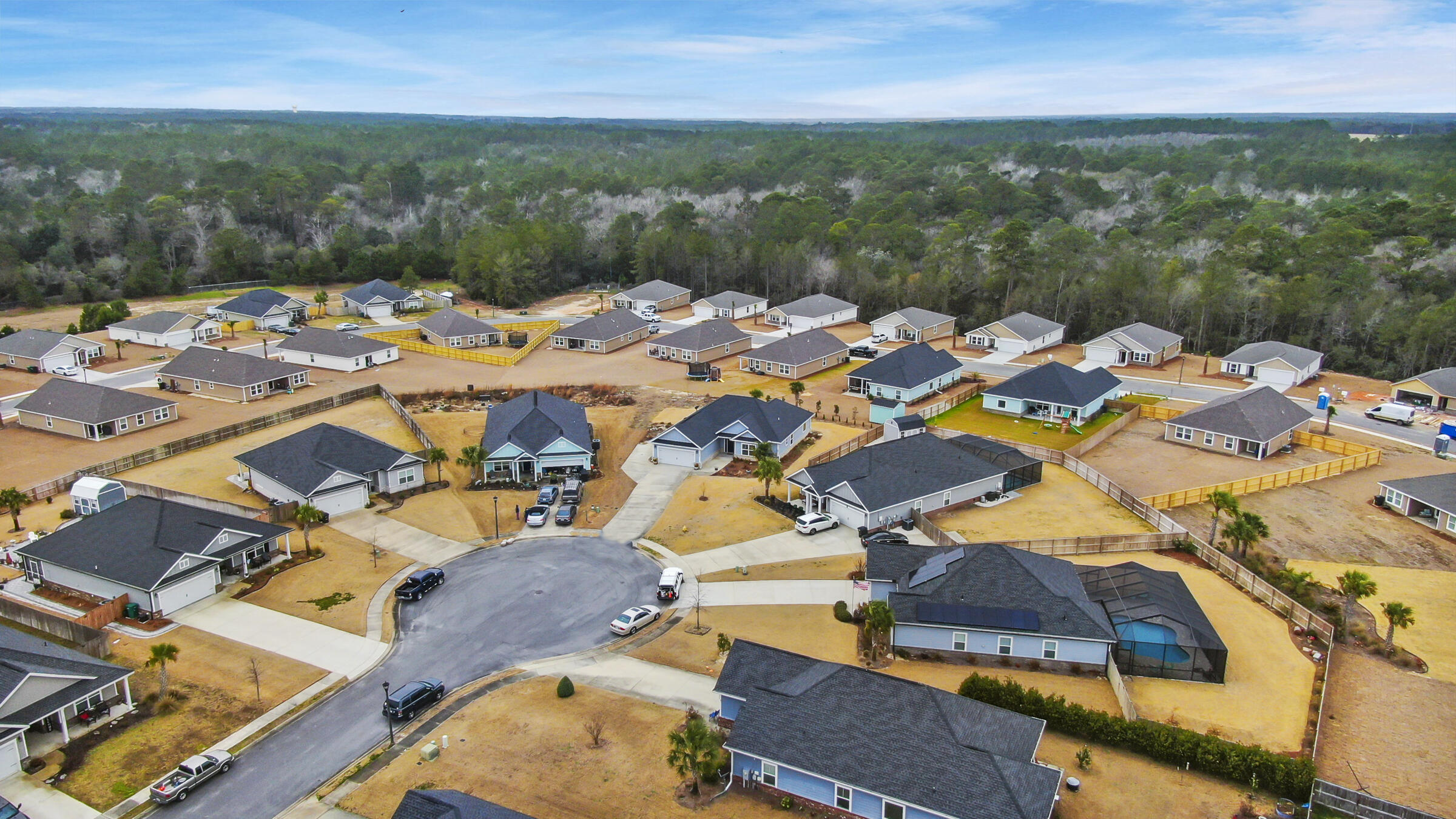 CROSS CREEK - Residential