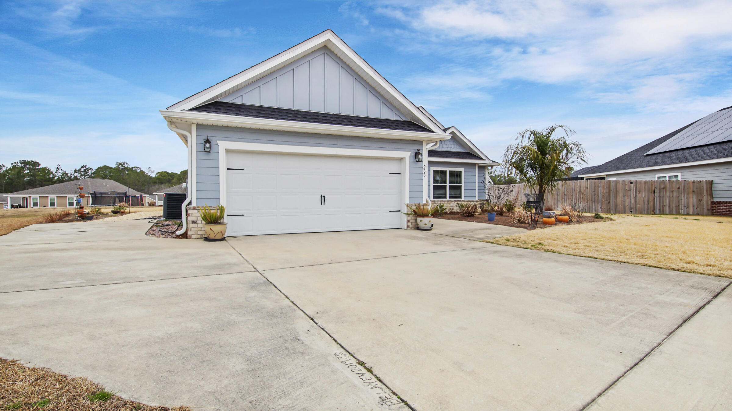 CROSS CREEK - Residential