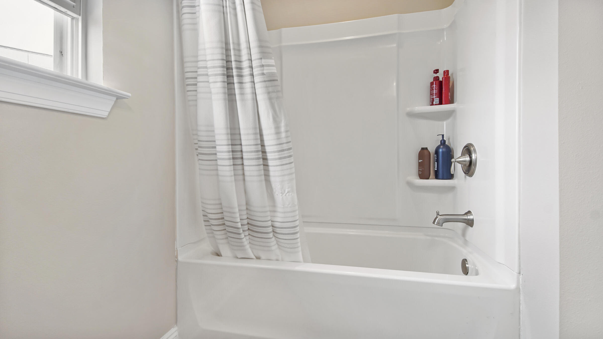 CROSS CREEK - Residential