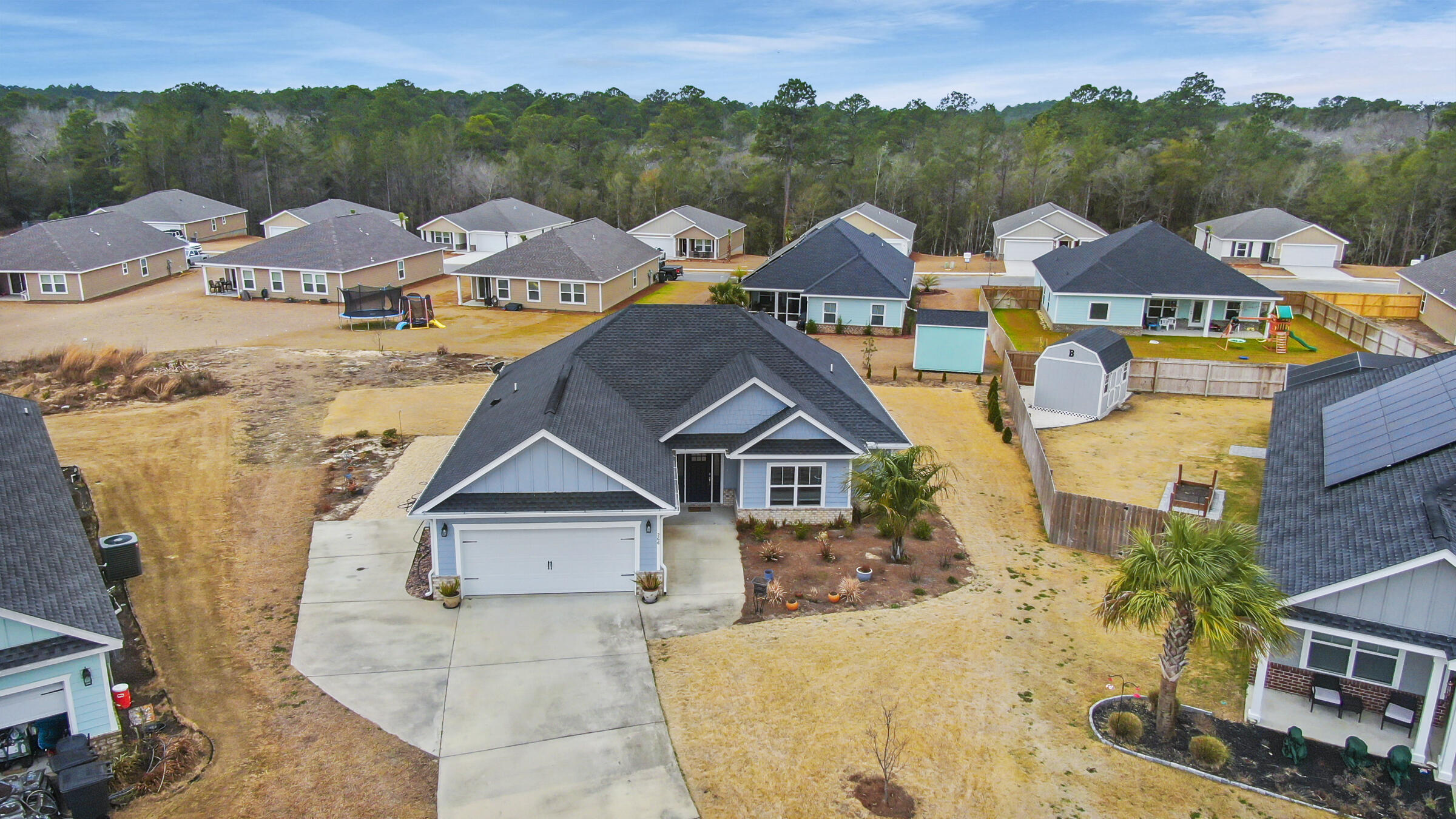 CROSS CREEK - Residential