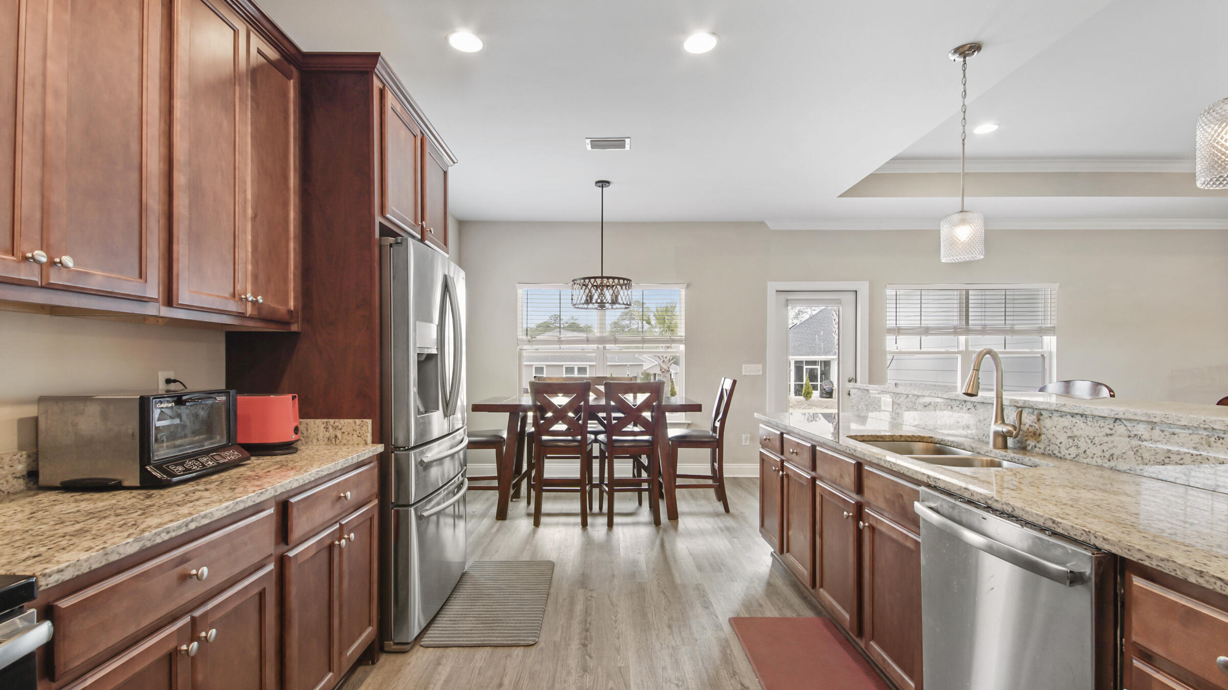 CROSS CREEK - Residential