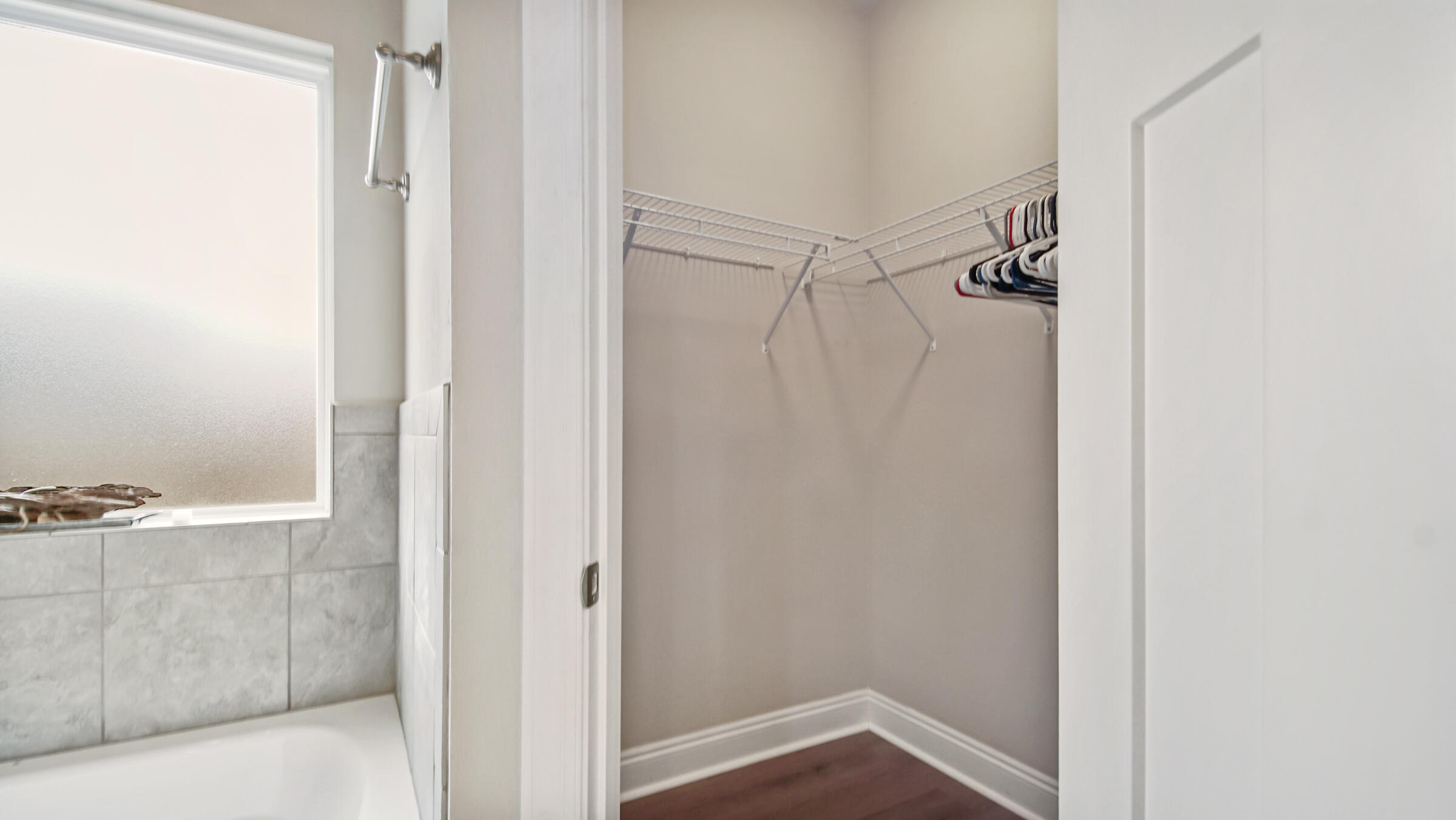 CROSS CREEK - Residential