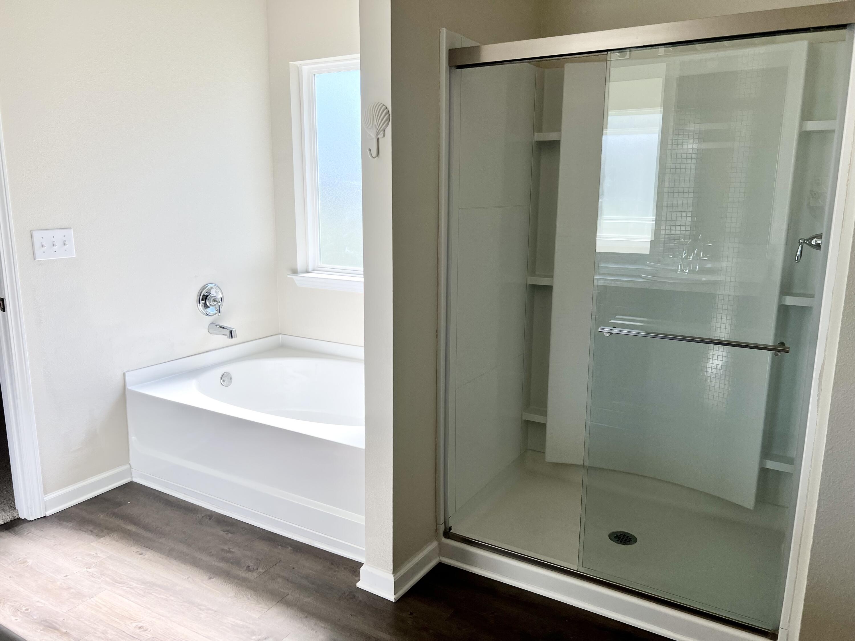 SCHOONER LANDING AT HAMMOCK BAY - Residential Lease