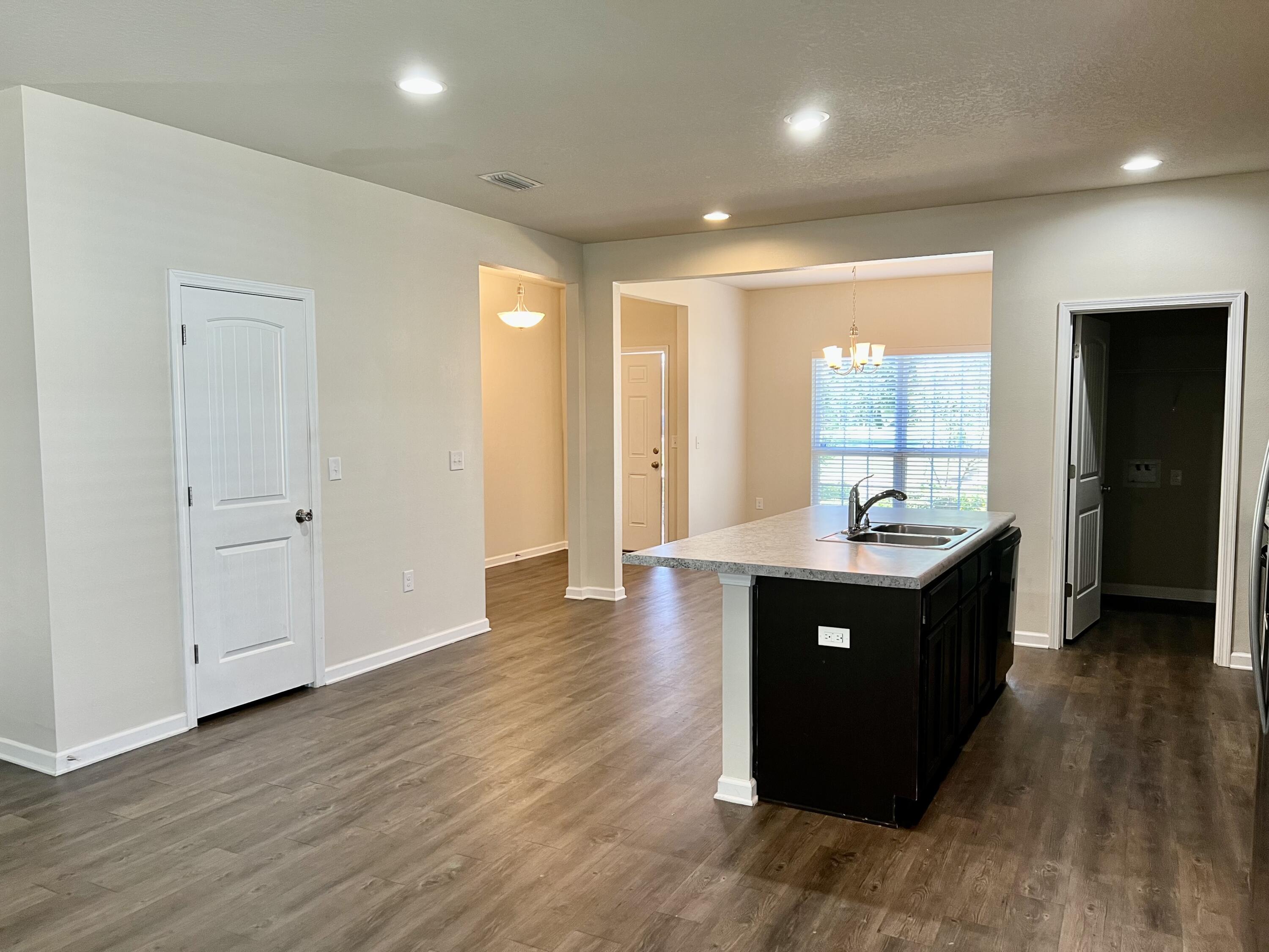 SCHOONER LANDING AT HAMMOCK BAY - Residential Lease