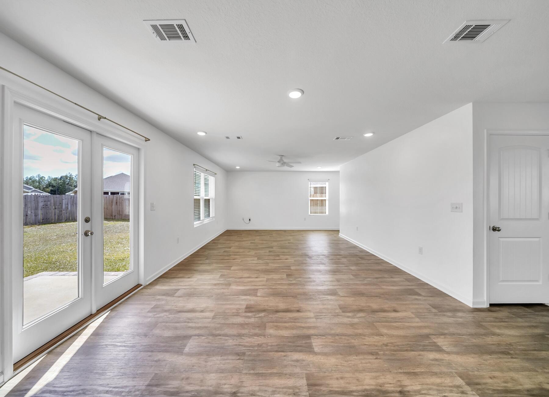 Redstone Commons - Residential Lease