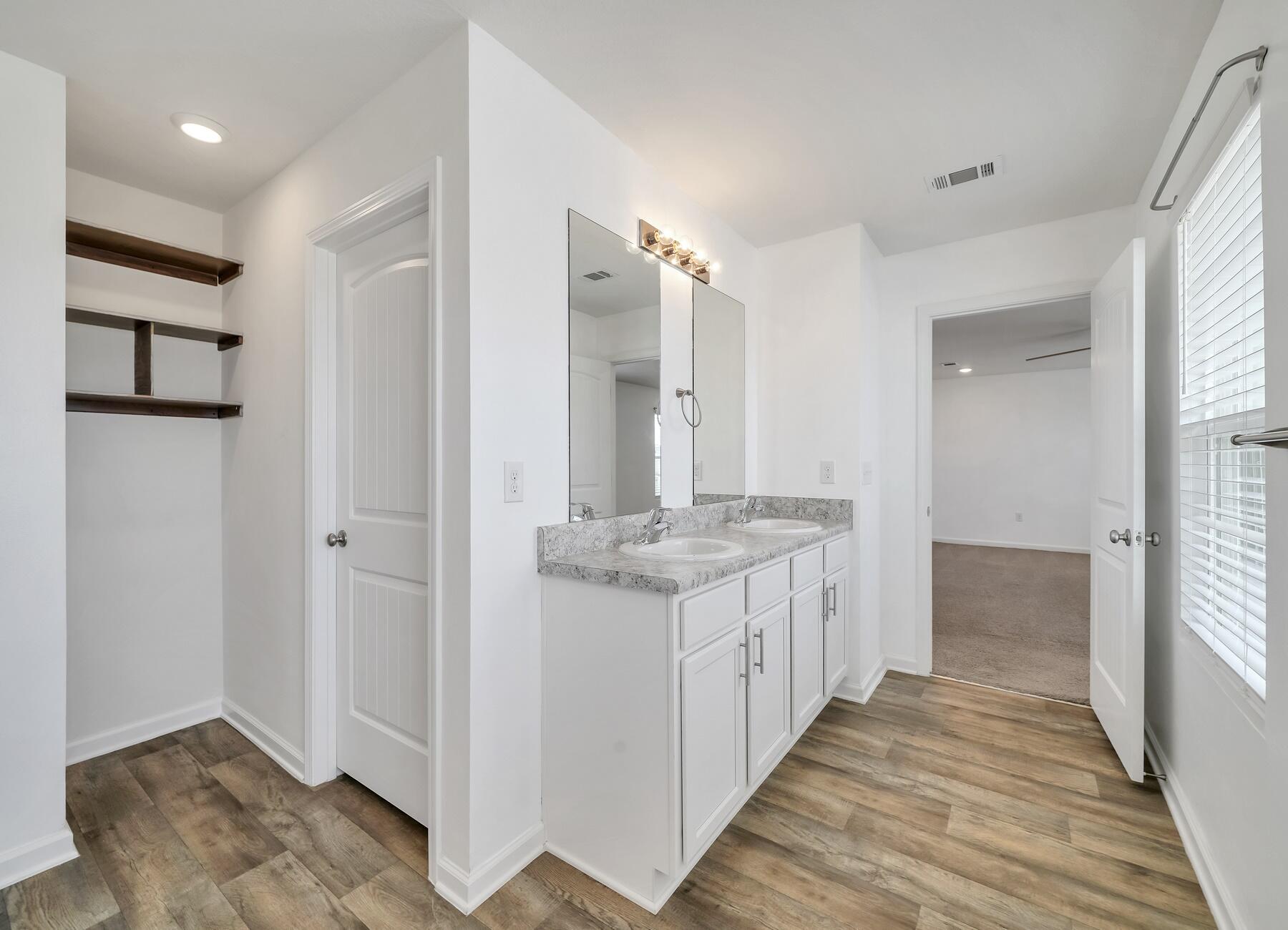 Redstone Commons - Residential Lease