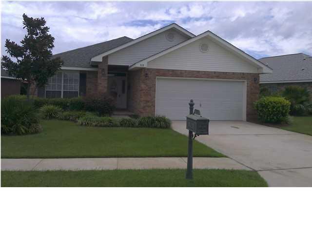 PARADISE RETREAT - Residential Lease