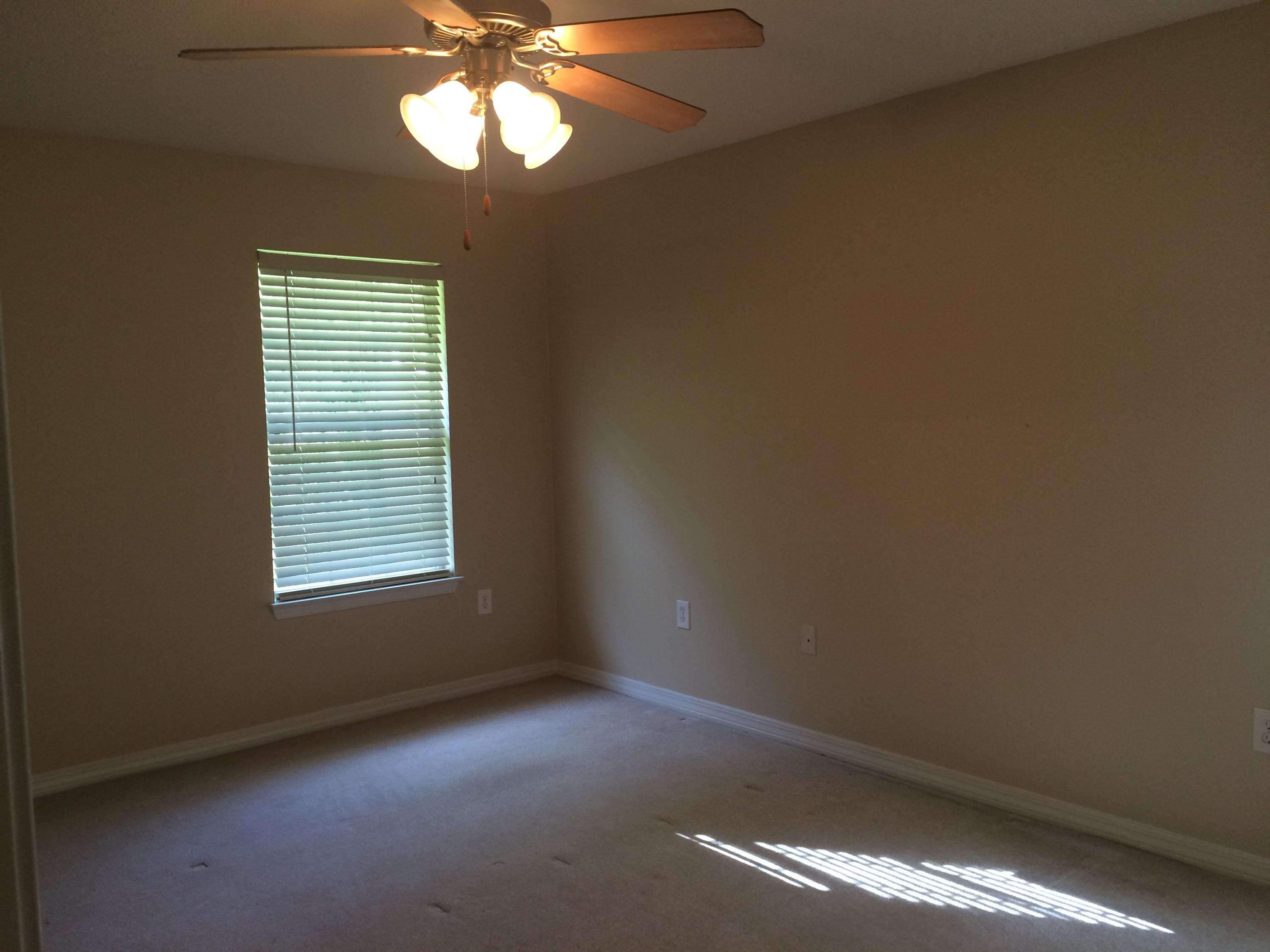 PARADISE RETREAT - Residential Lease