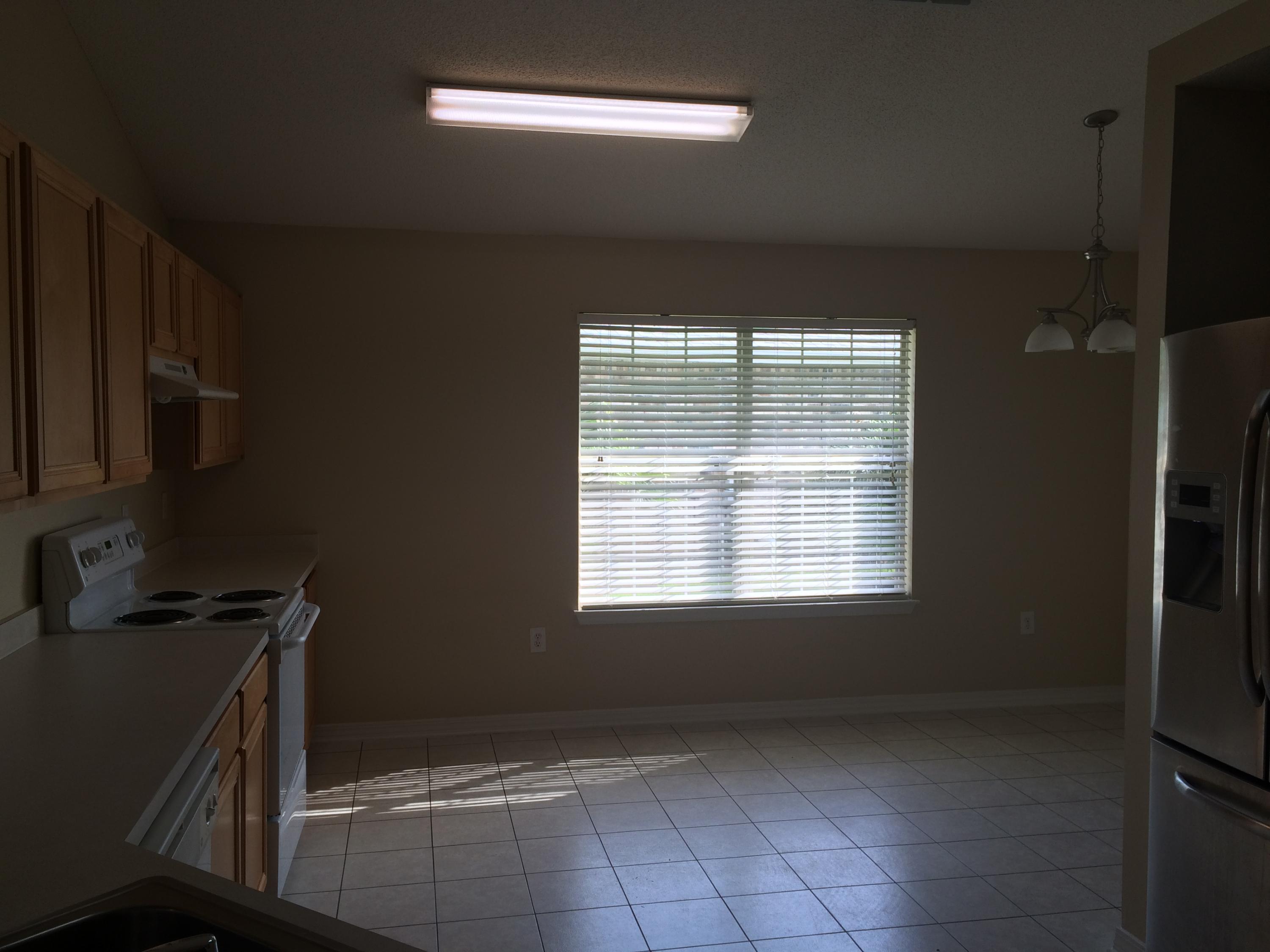 PARADISE RETREAT - Residential Lease