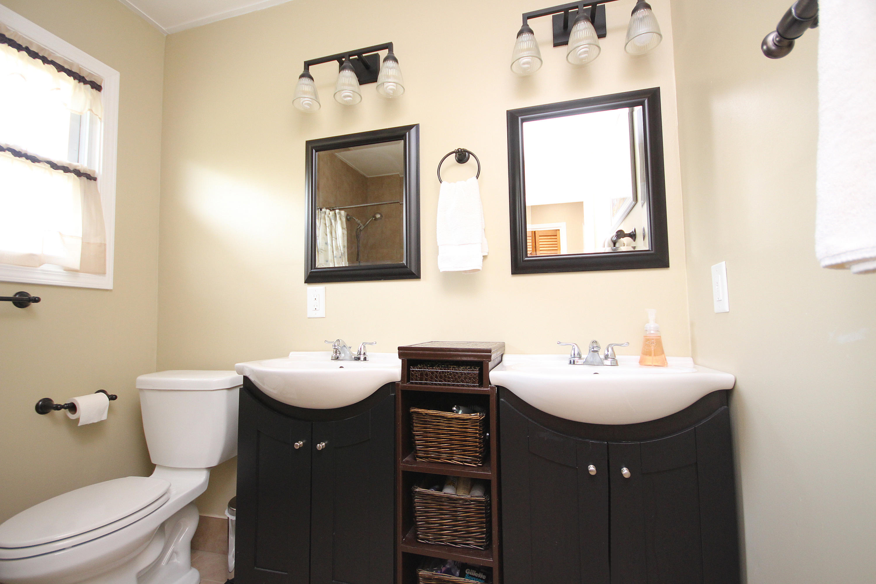 LAKE LORRAINE ESTATES 1 - Residential