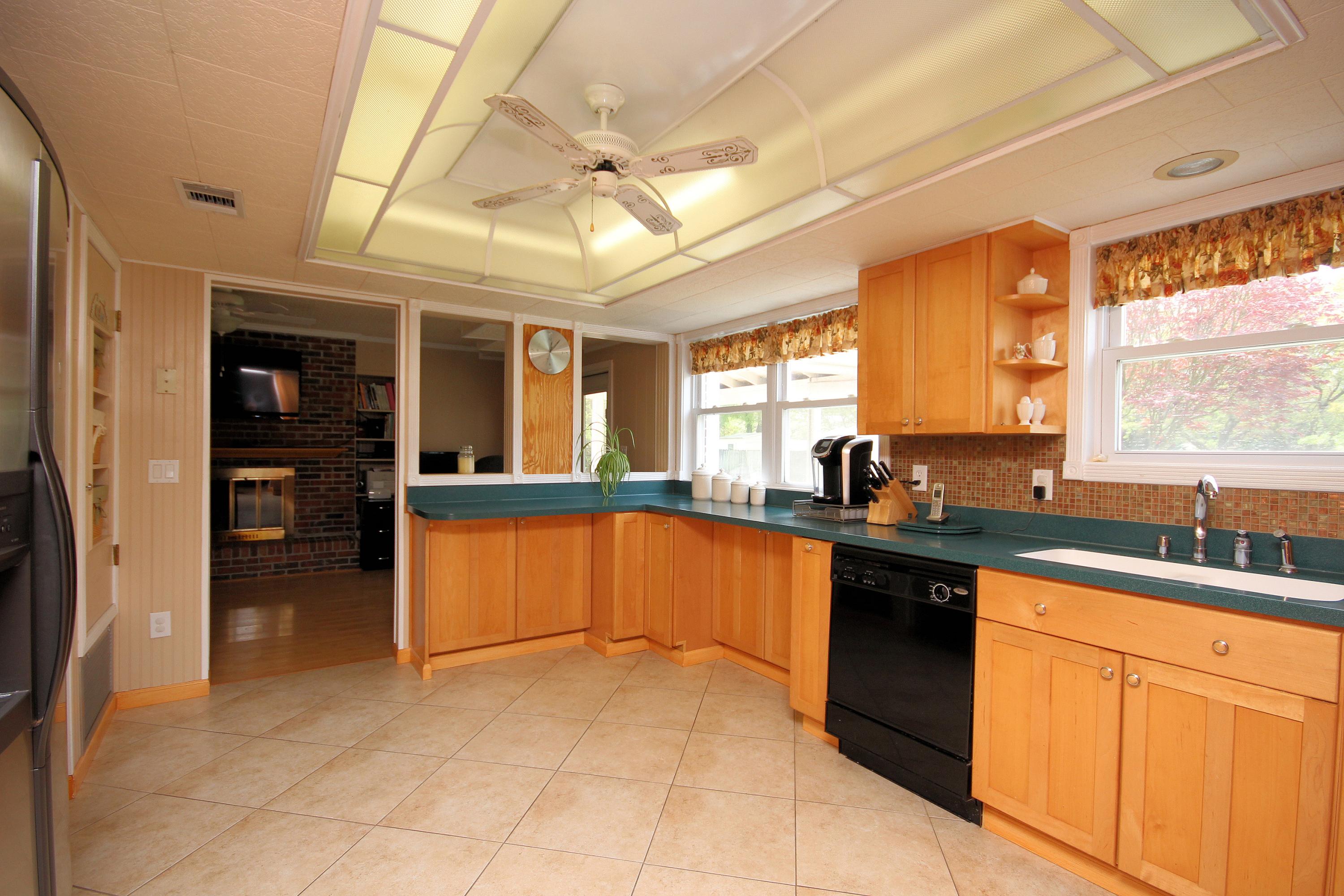 LAKE LORRAINE ESTATES 1 - Residential