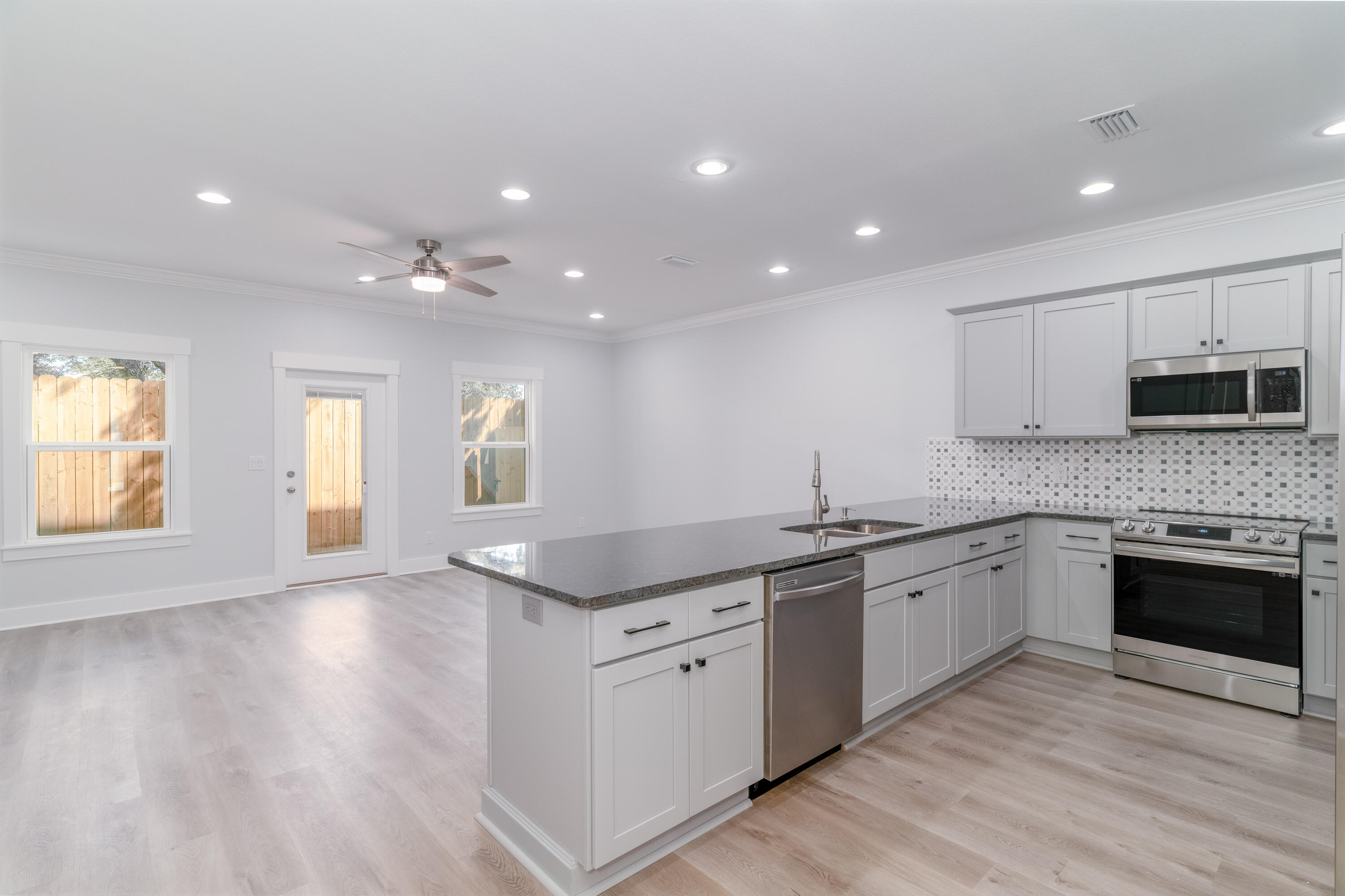 Ainsley Parc - Residential