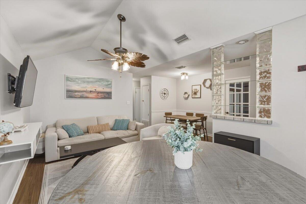 CASA LOMA S/D - Residential