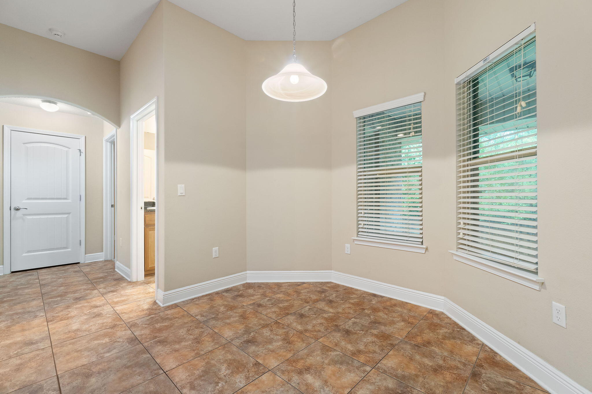 CREETWOOD VILLAGE - Residential