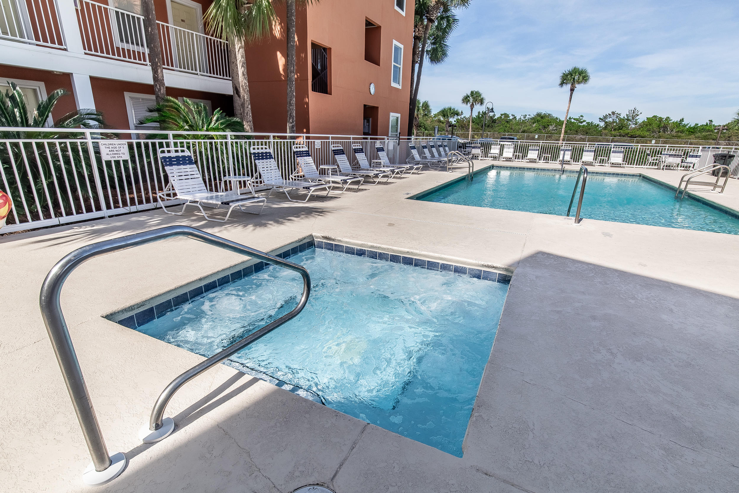 GULFVIEW 2 CONDO PH 1 - Residential