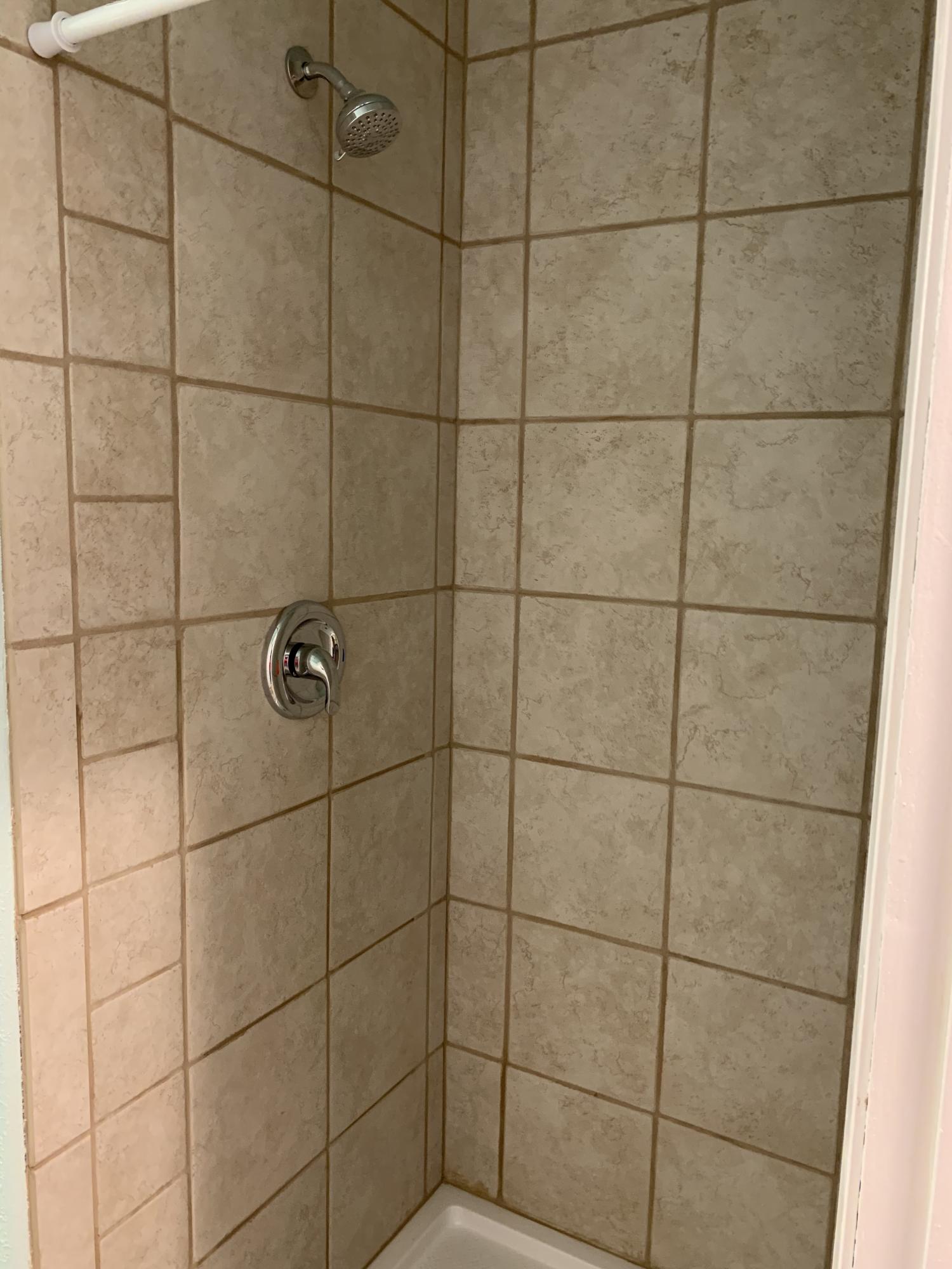 TOWER ACRES - Residential Lease